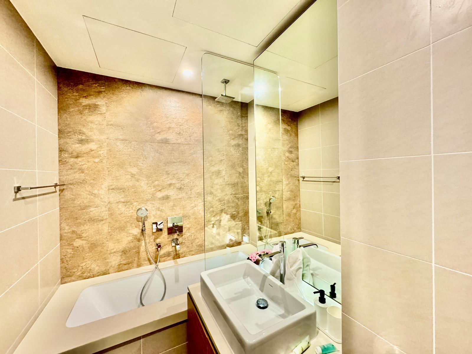 property 1276 image 7
