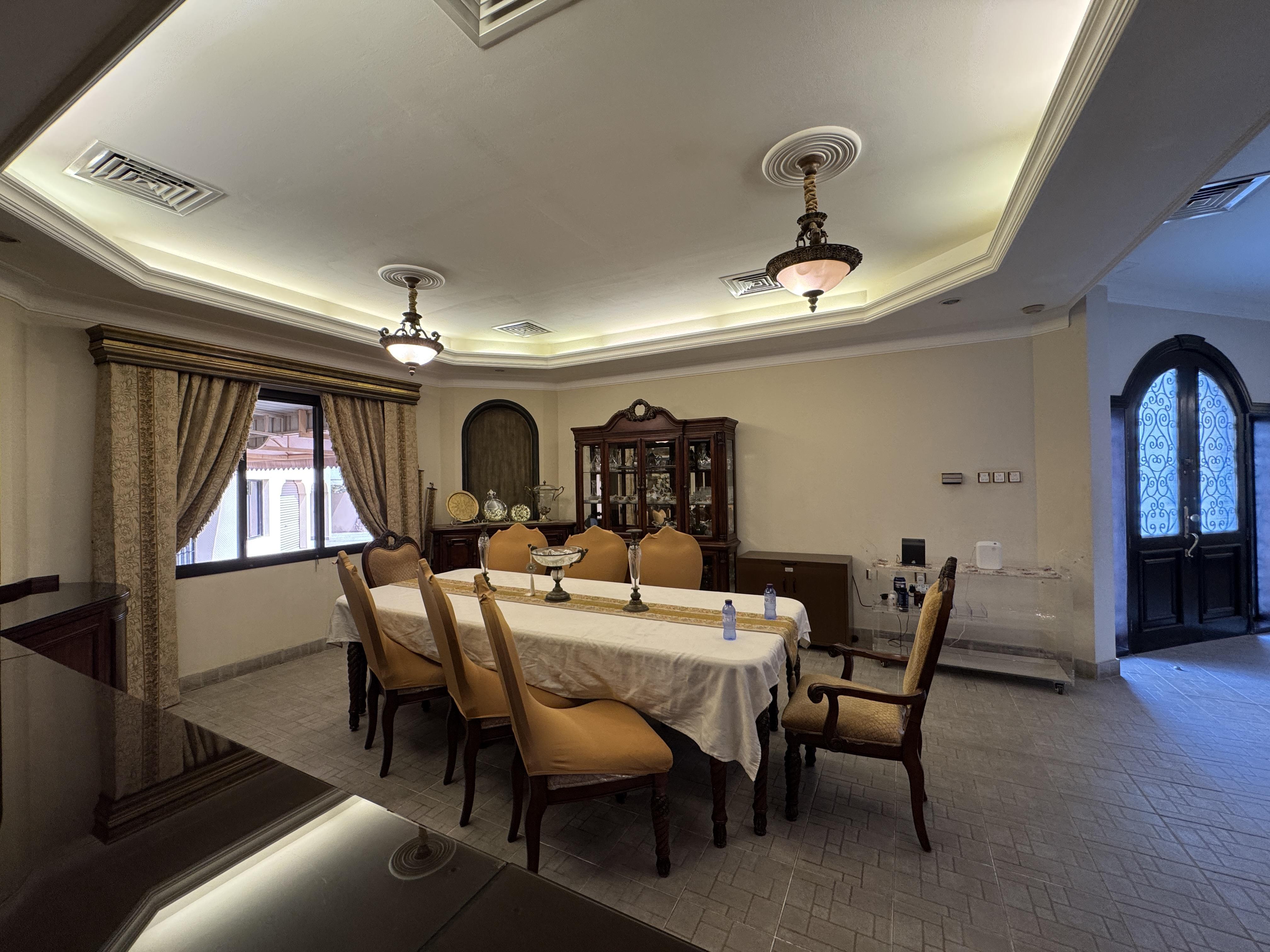 property 1310 image 9
