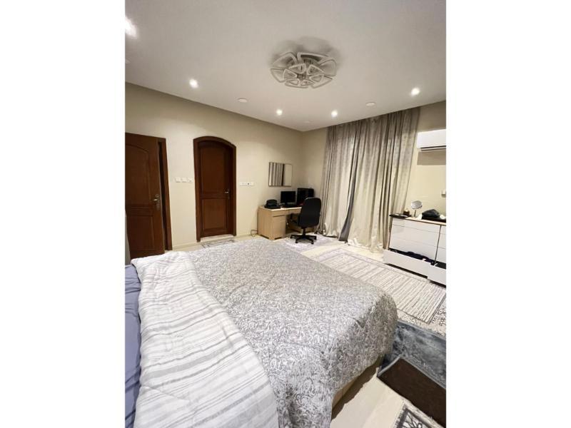property 132 image 6