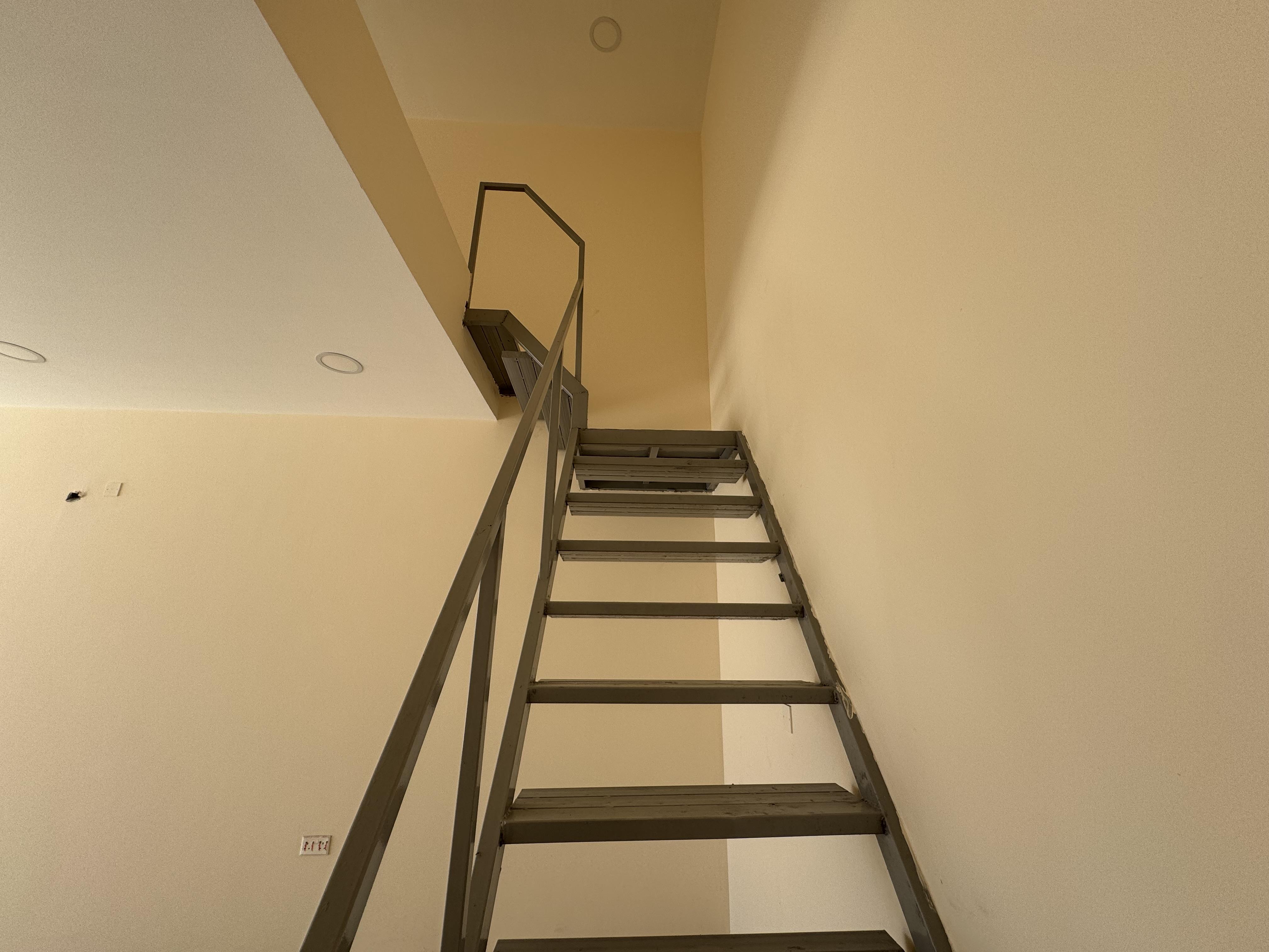 property 1349 image 4