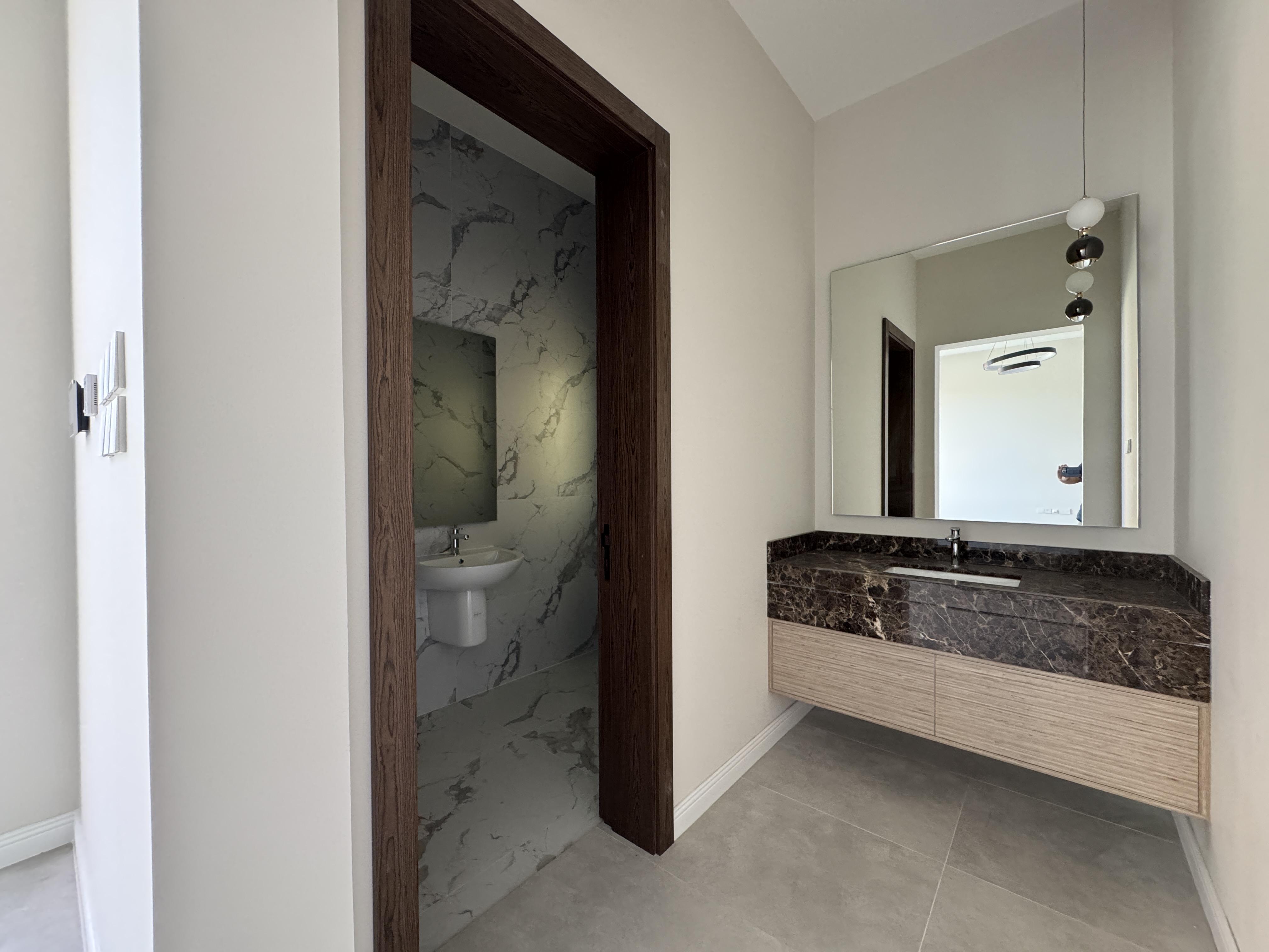 property 1359 image 4