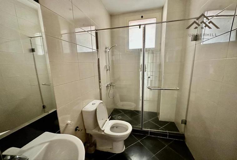 property 1401 image 8