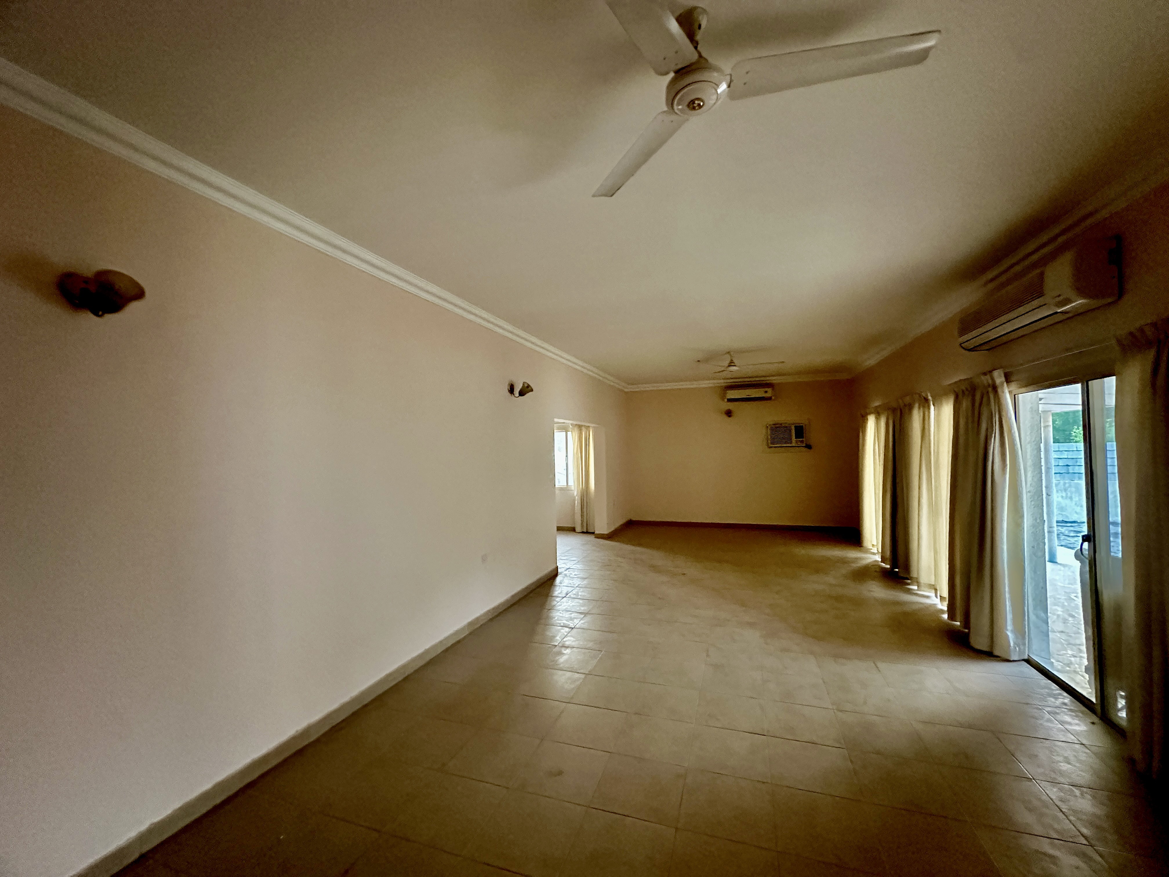 property 1480 image 3