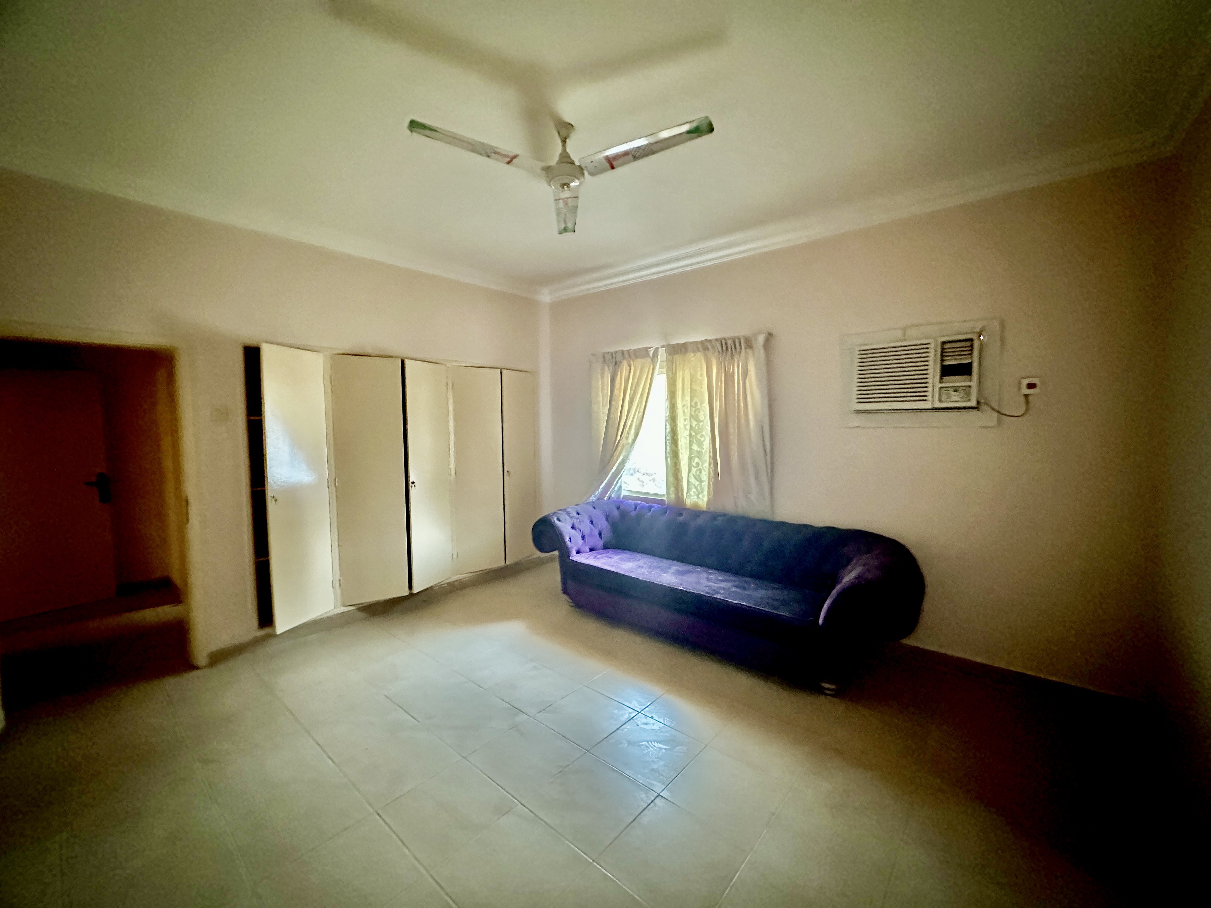 property 1480 image 7