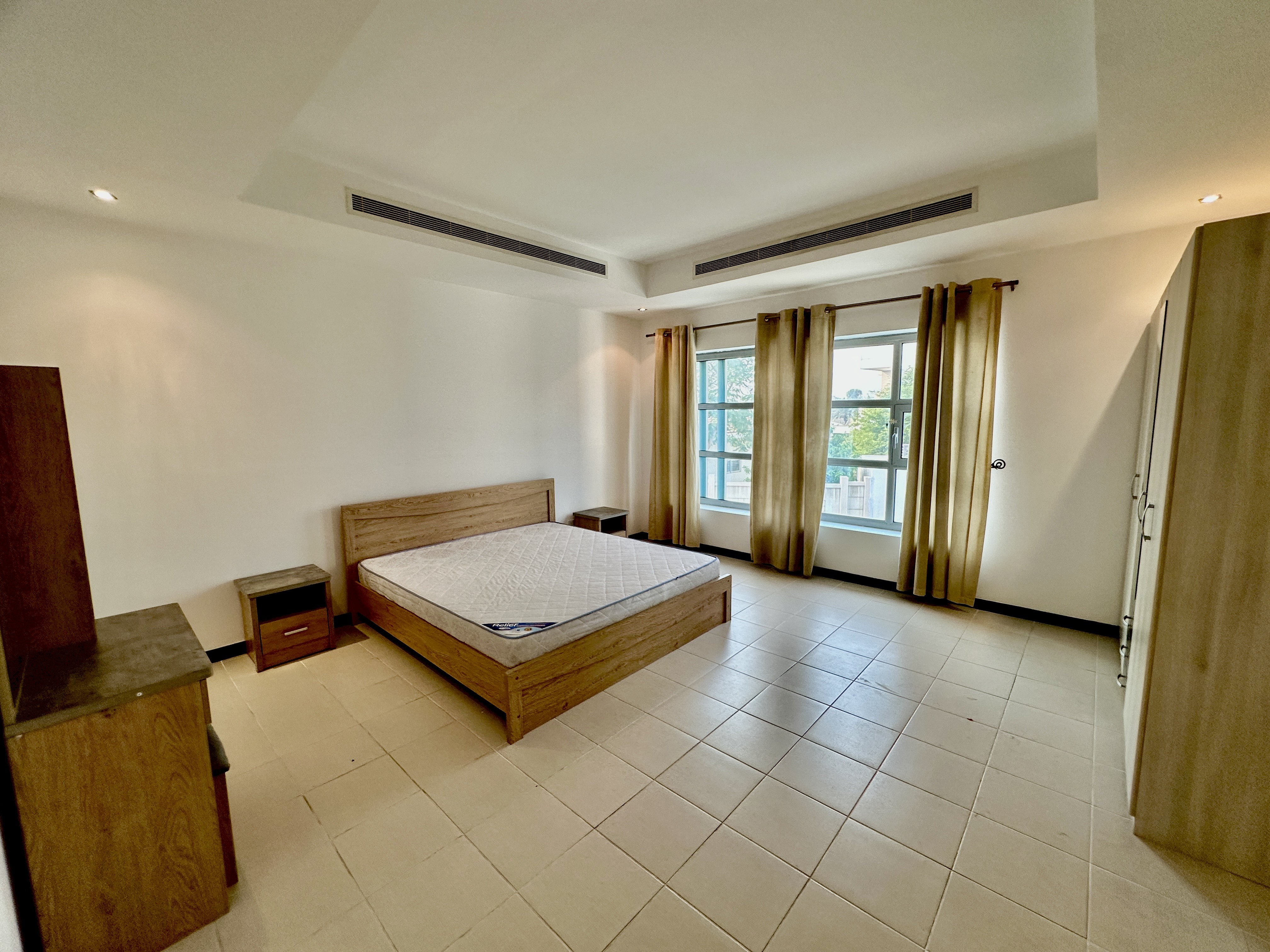 property 1498 image 14