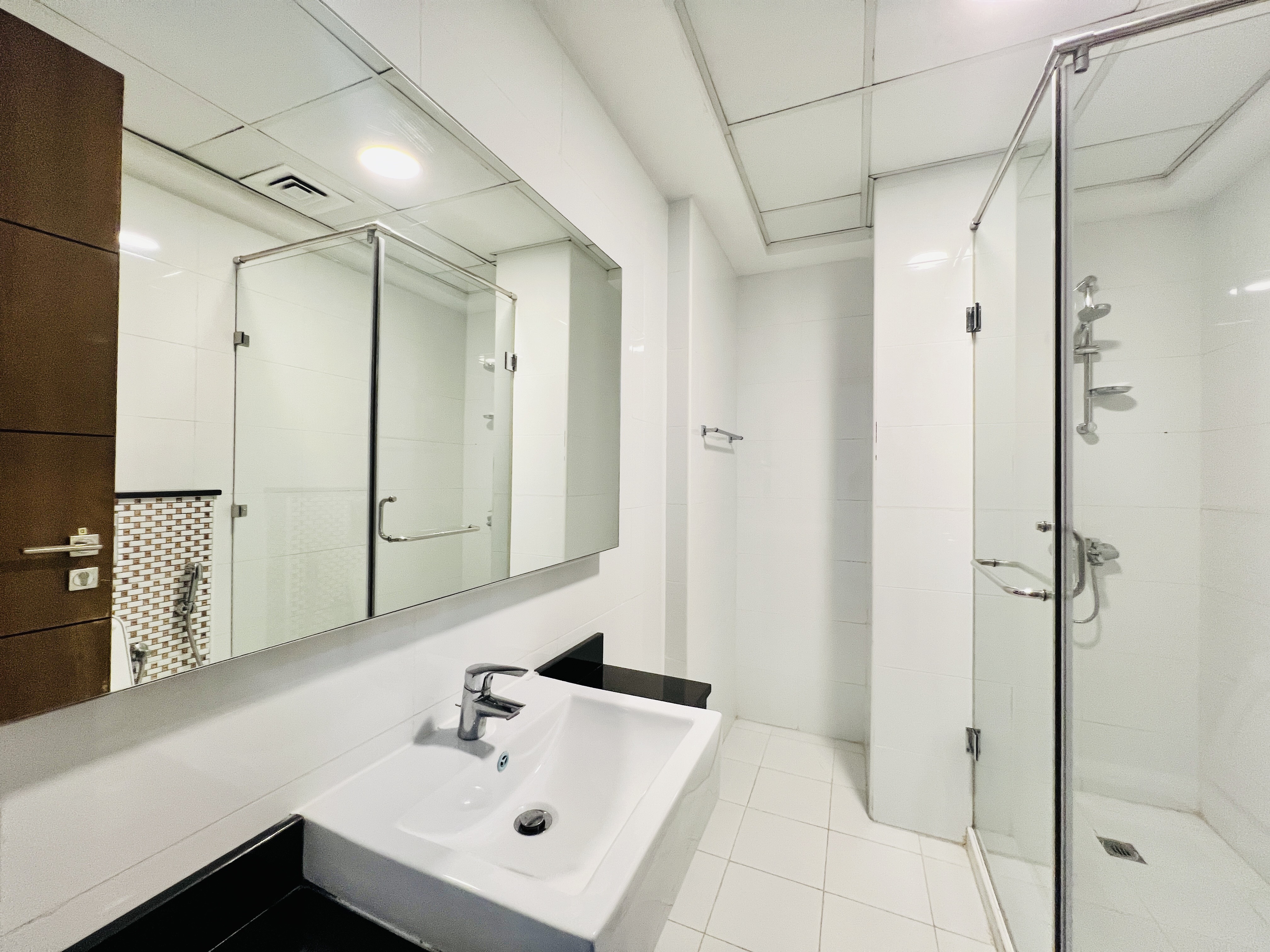 property 1515 image 6