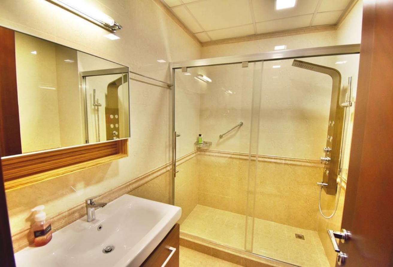 property 1555 image 5