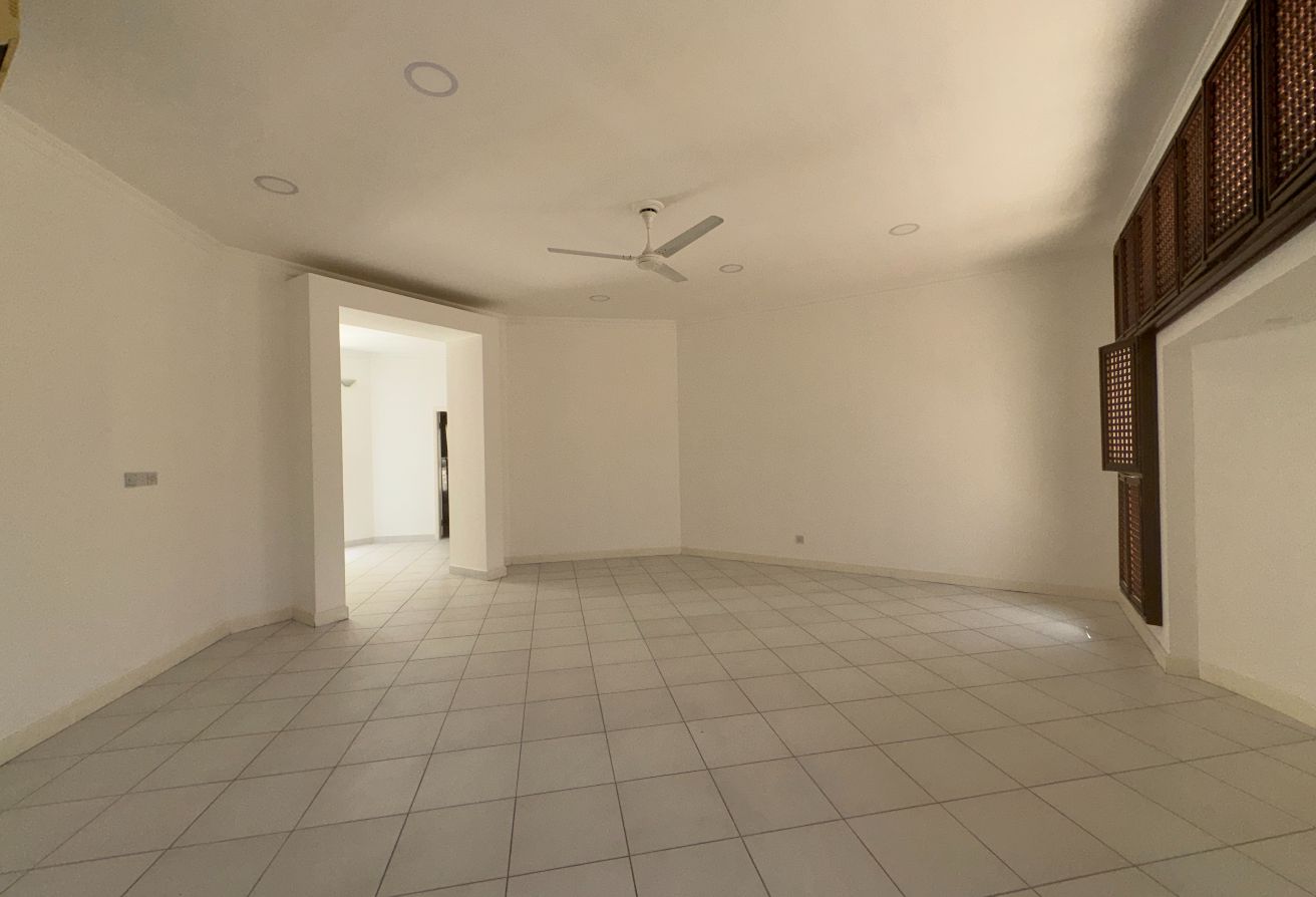 property 1565 image 5