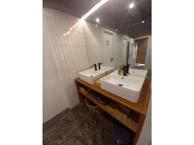 property 1572 image 6