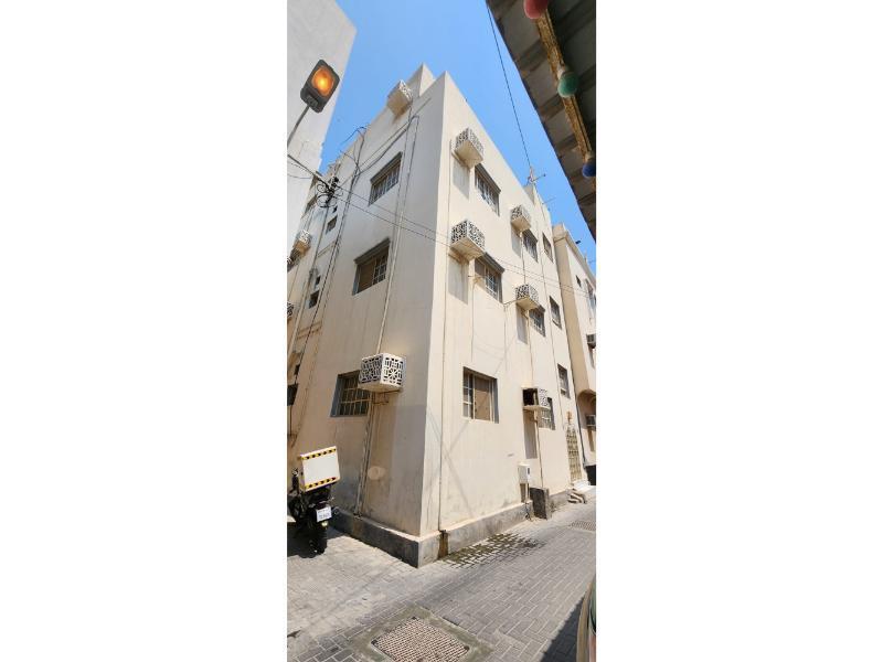 property 1594 image 0