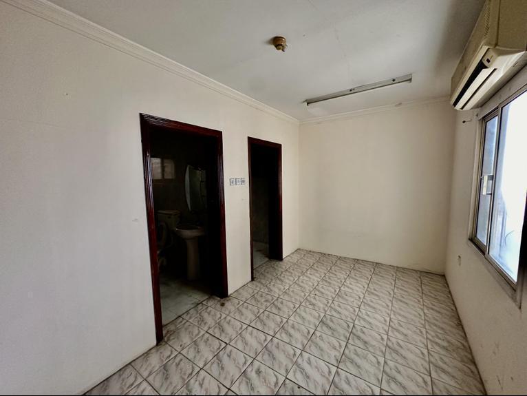 property 1606 image 4