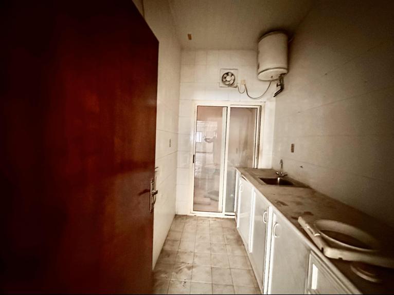 property 1606 image 7