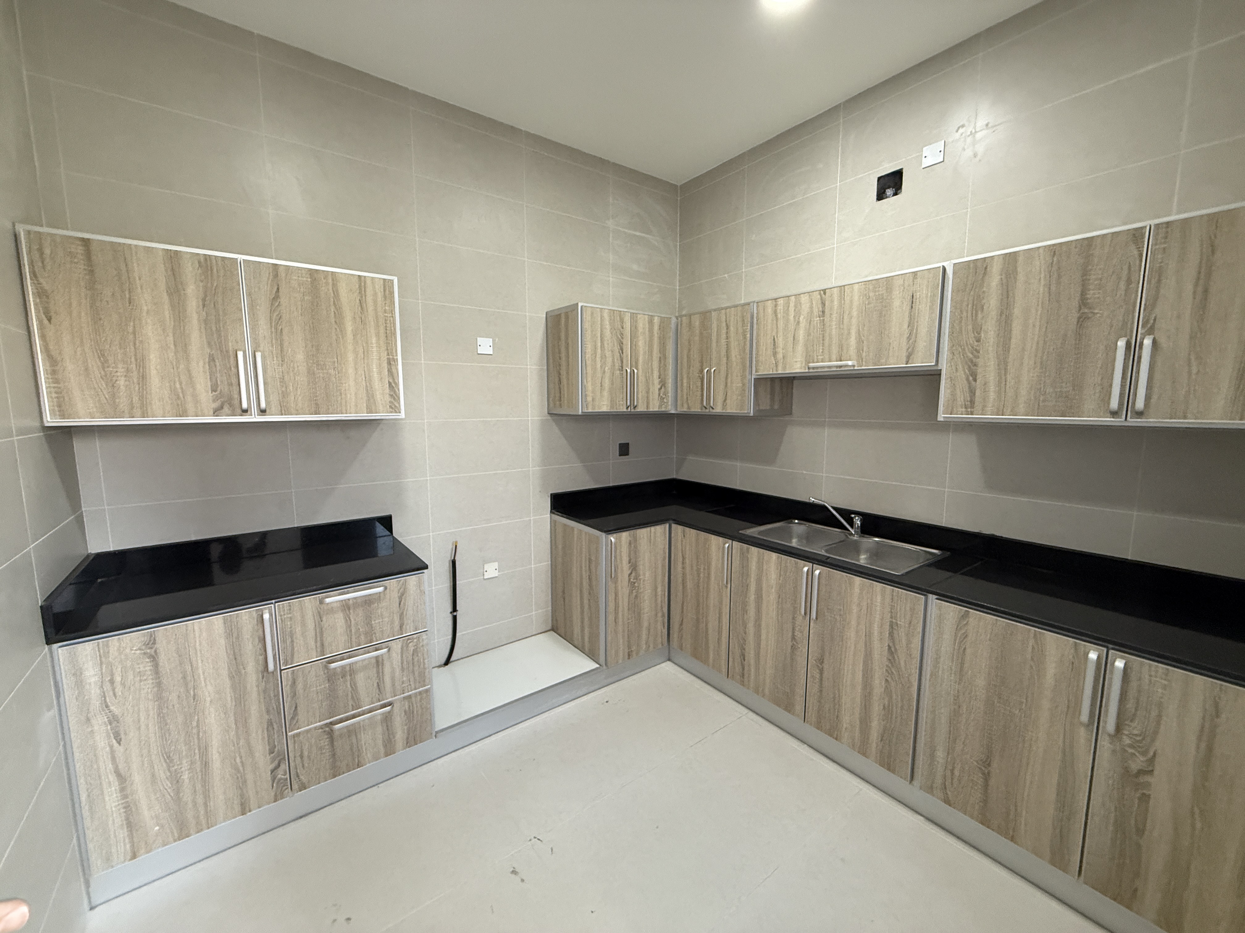property 1615 image 9