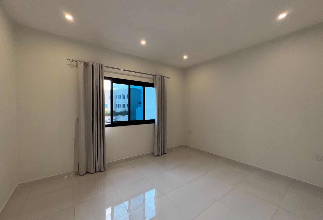 property 1668 image 6