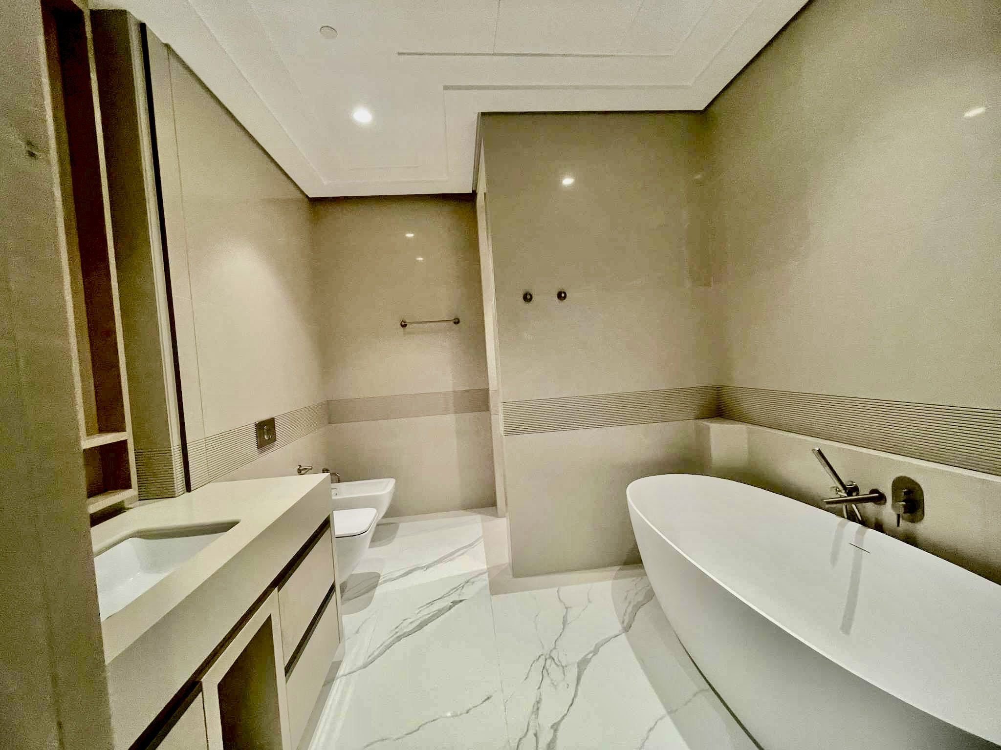 property 1681 image 15
