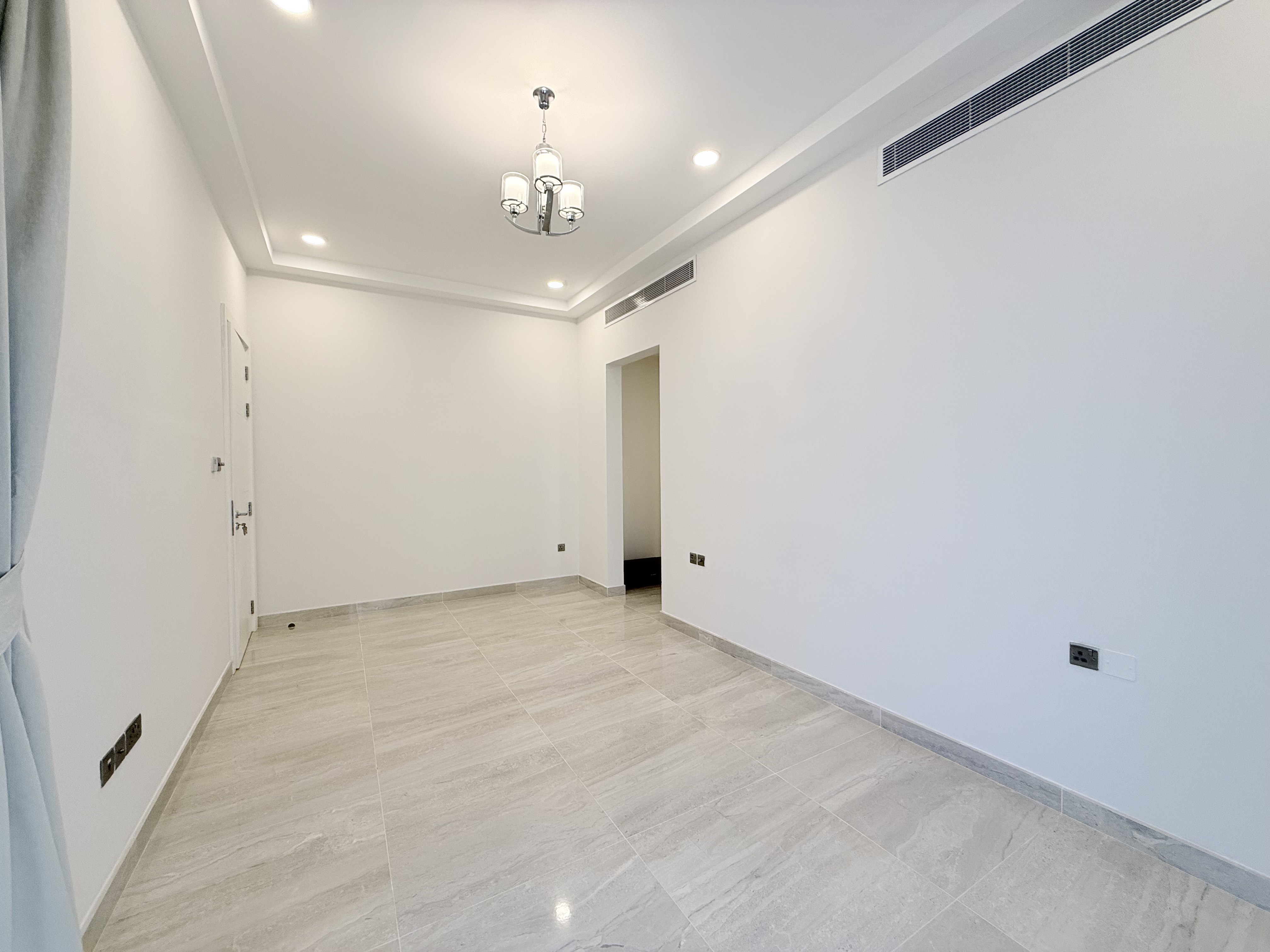 property 1685 image 8