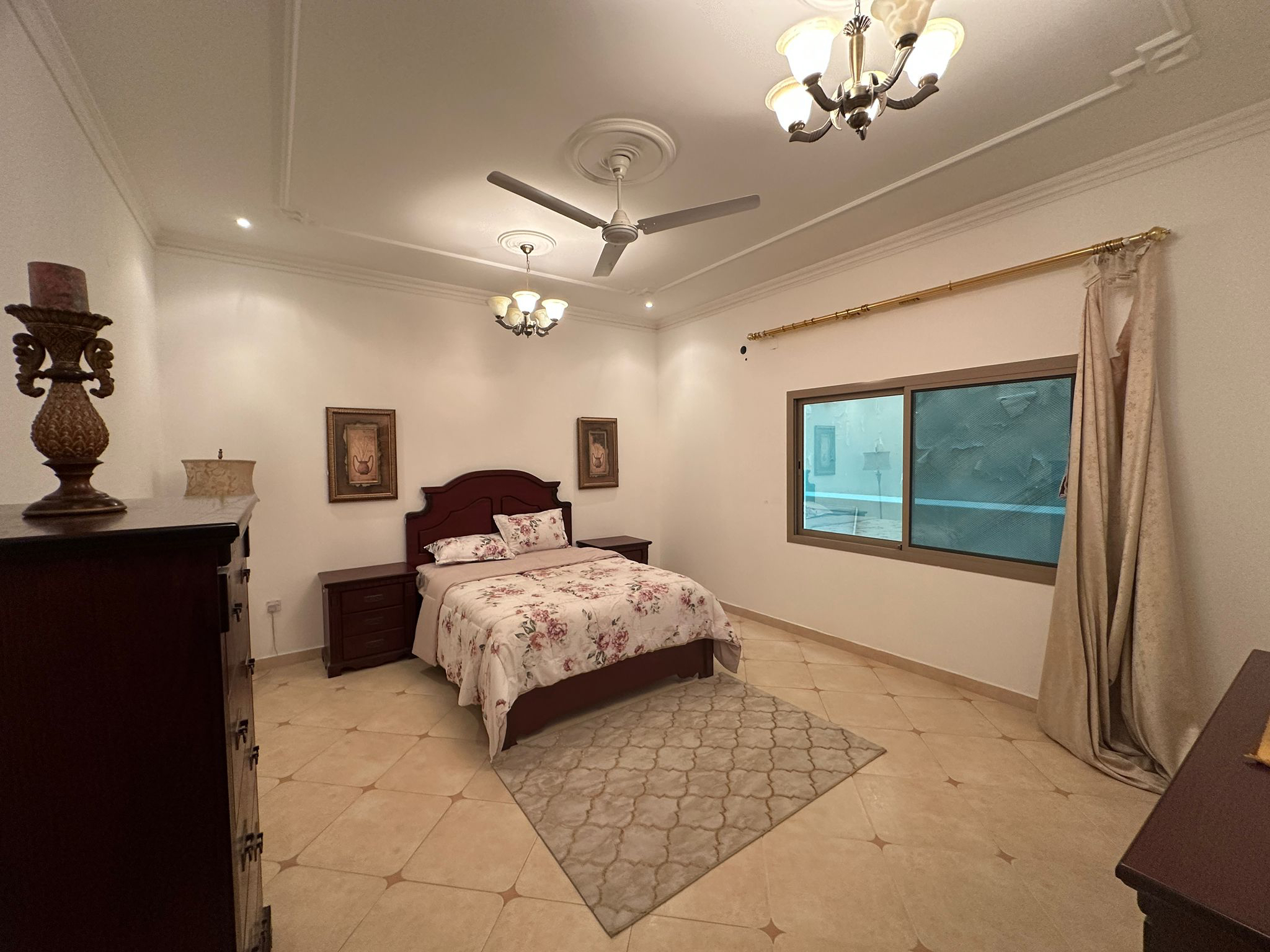 property 1696 image 16
