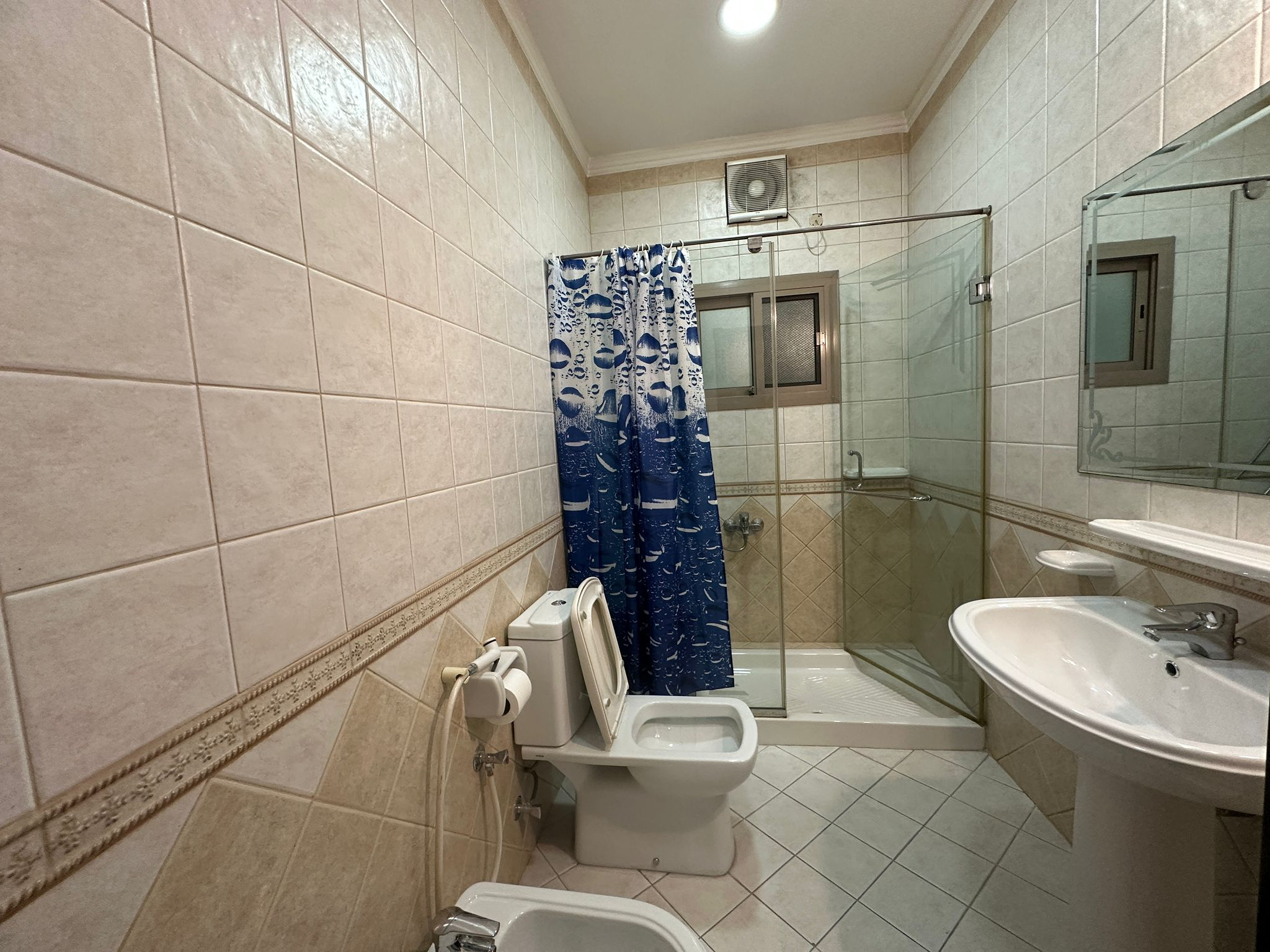 property 1696 image 2