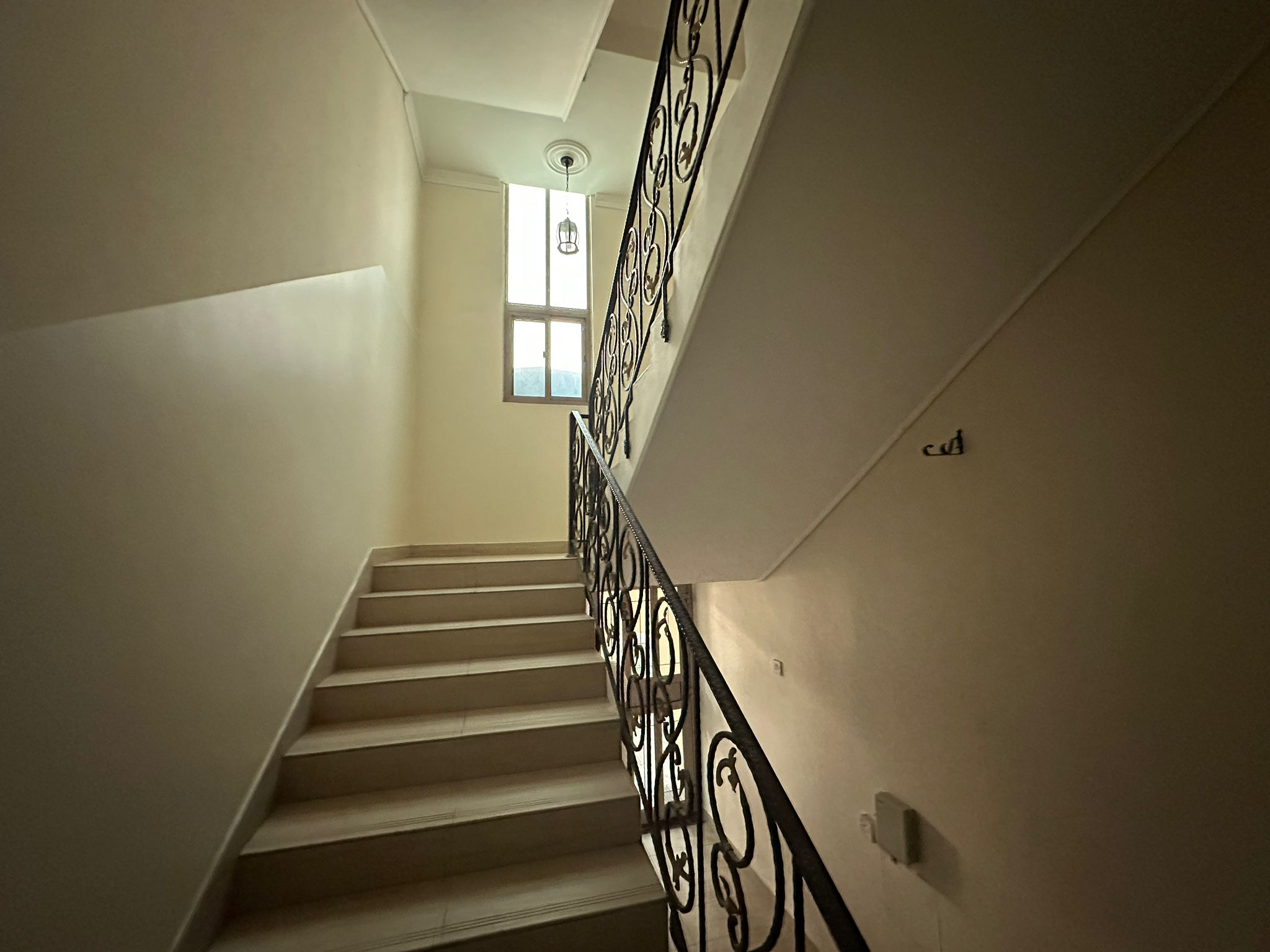 property 1696 image 7