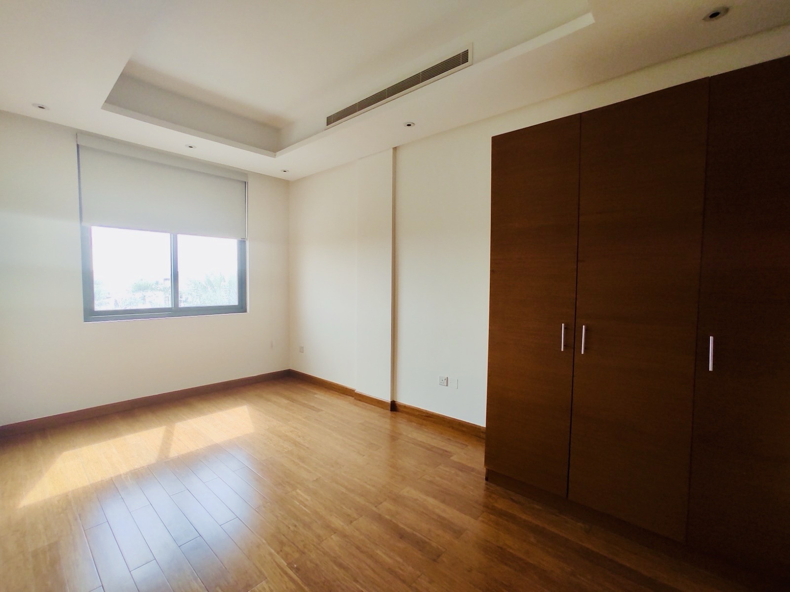 property 1780 image 9