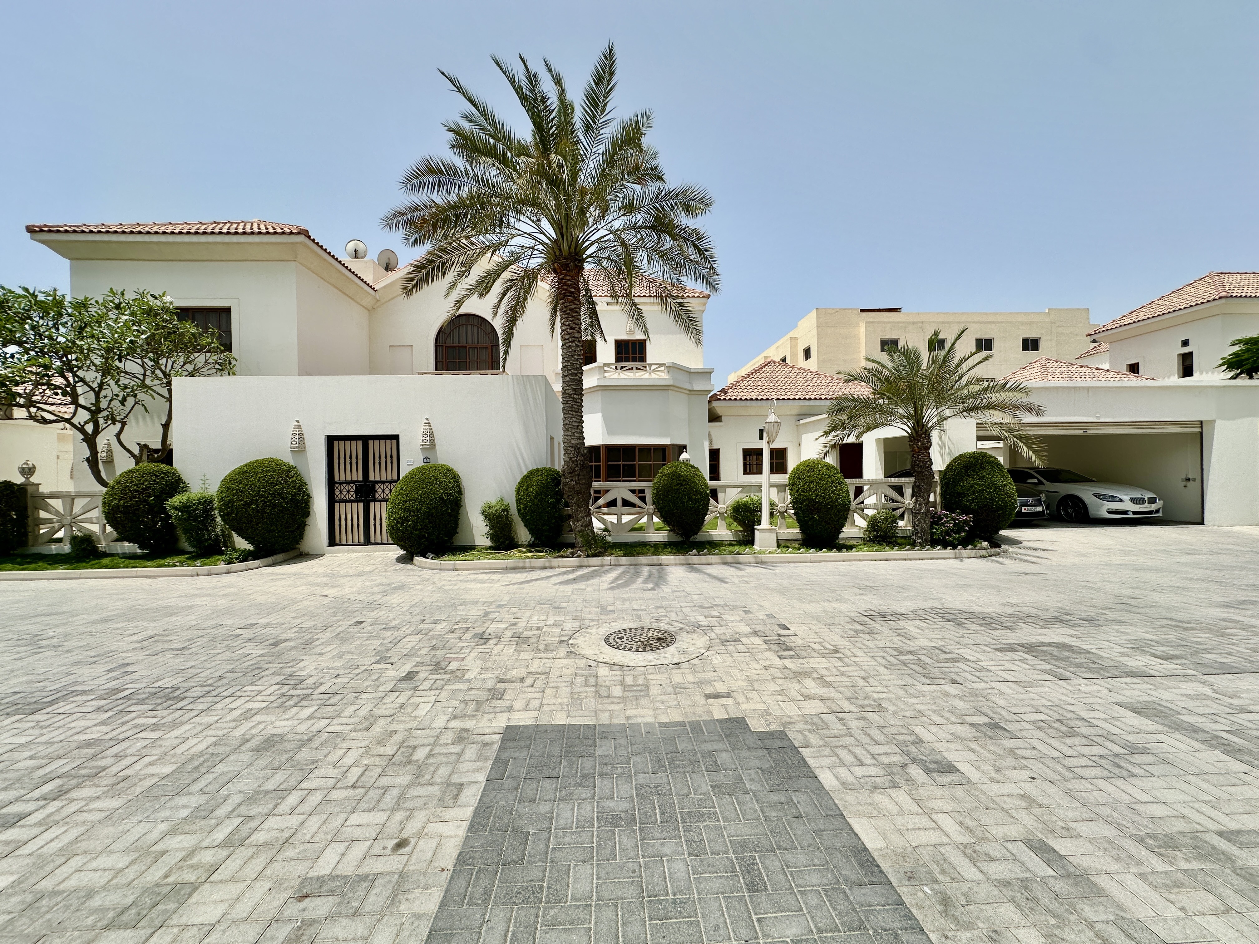 property 1783 image 0
