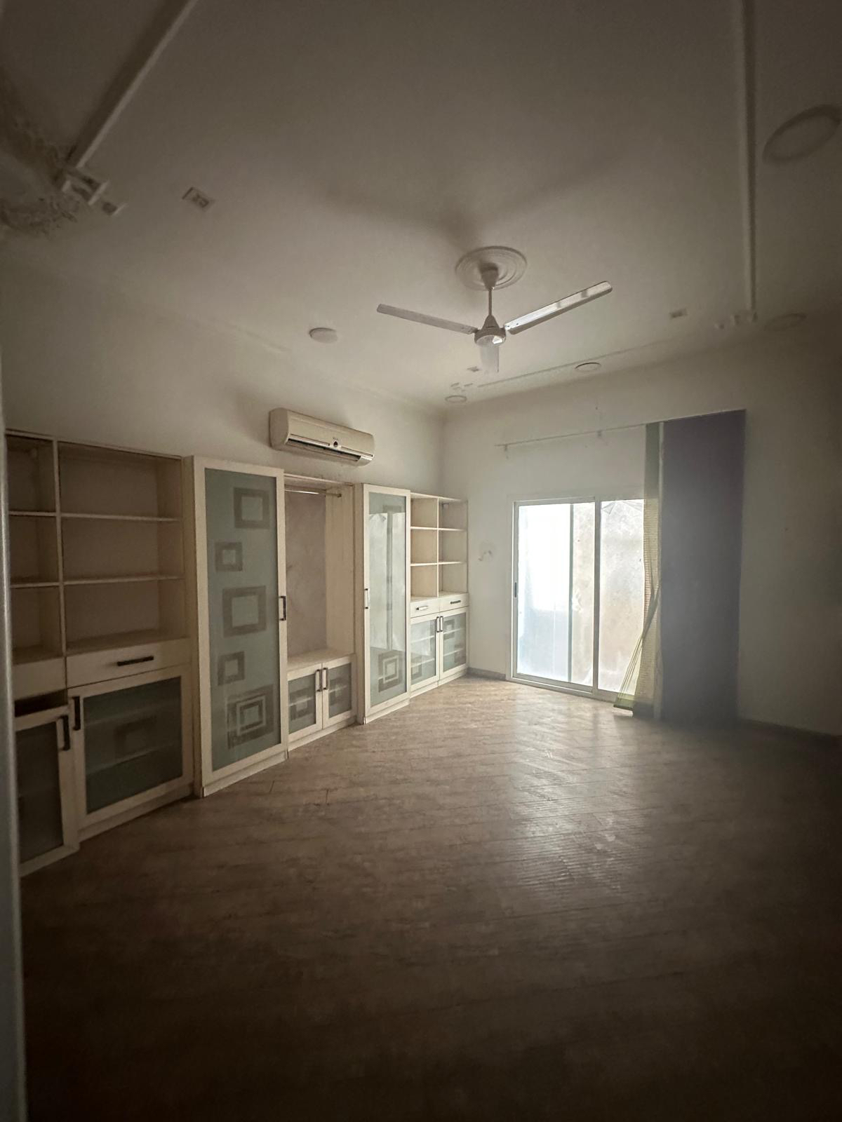 property 1883 image 4