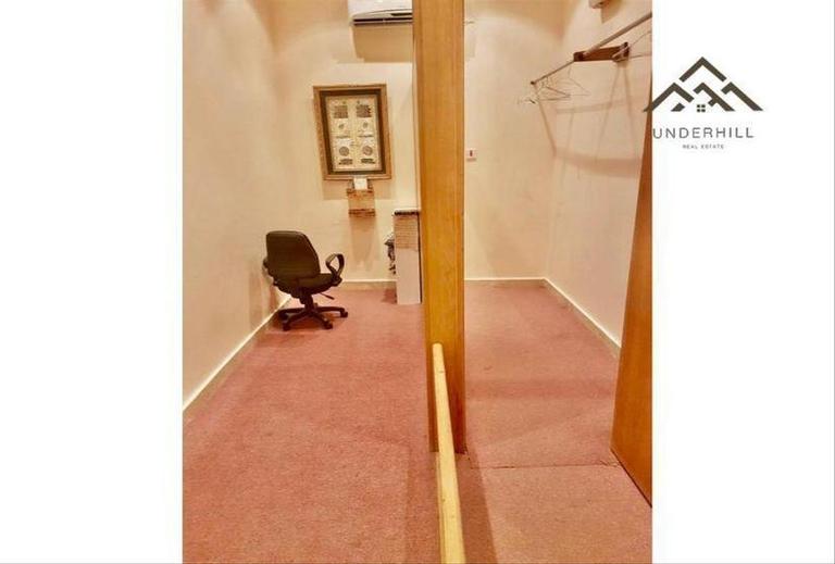property 2001 image 4