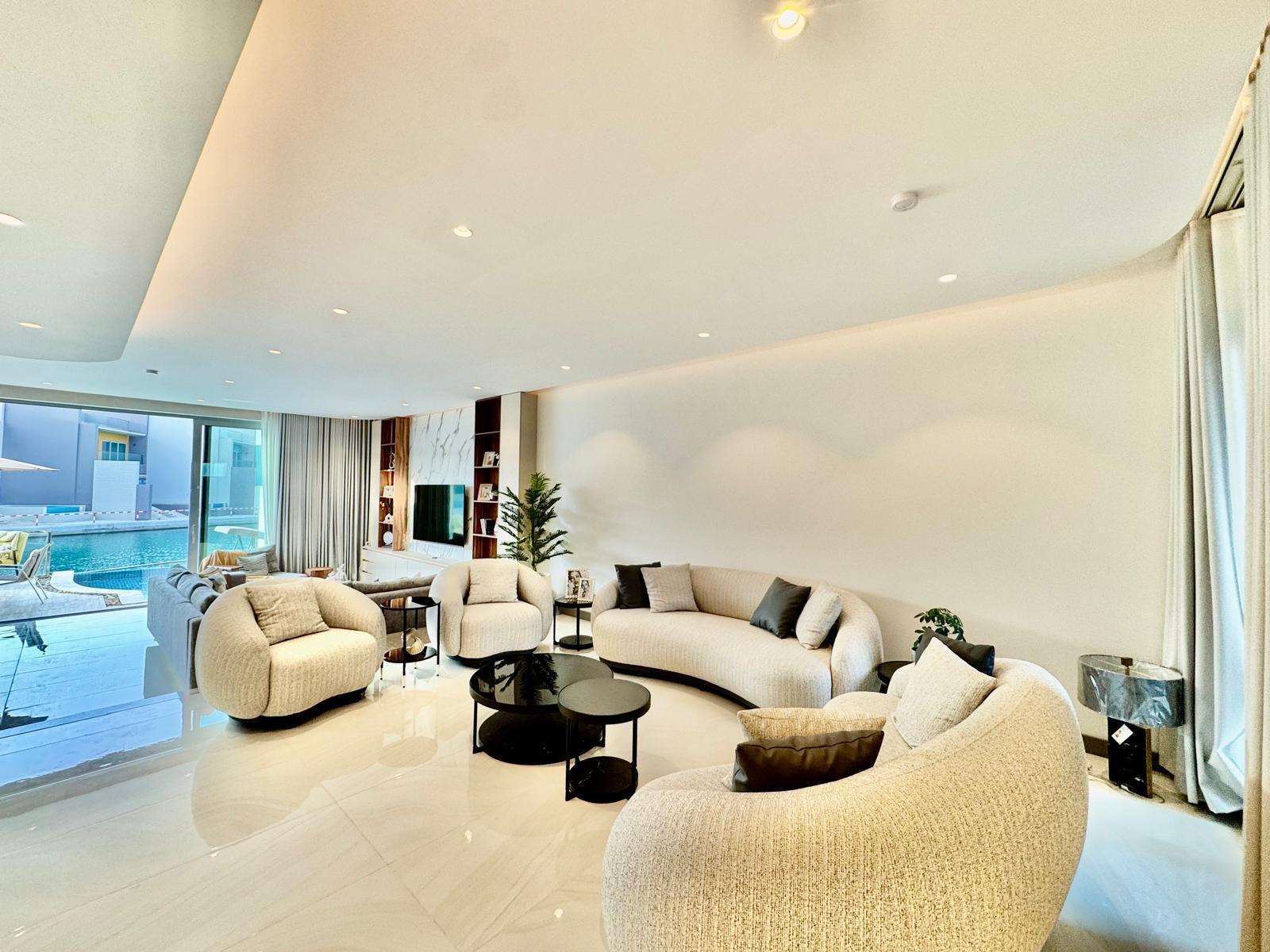 property 2011 image 7