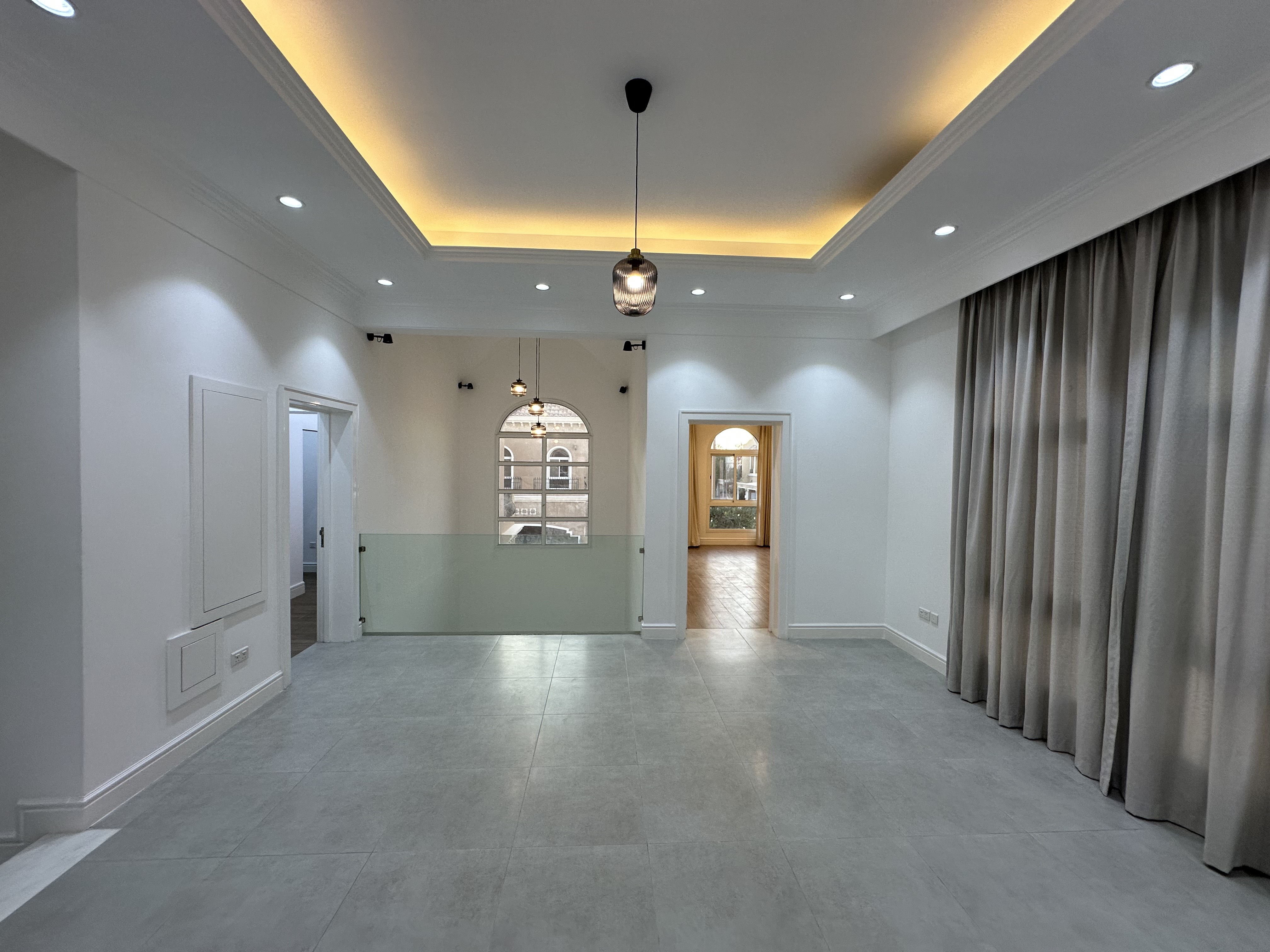 property 2158 image 6