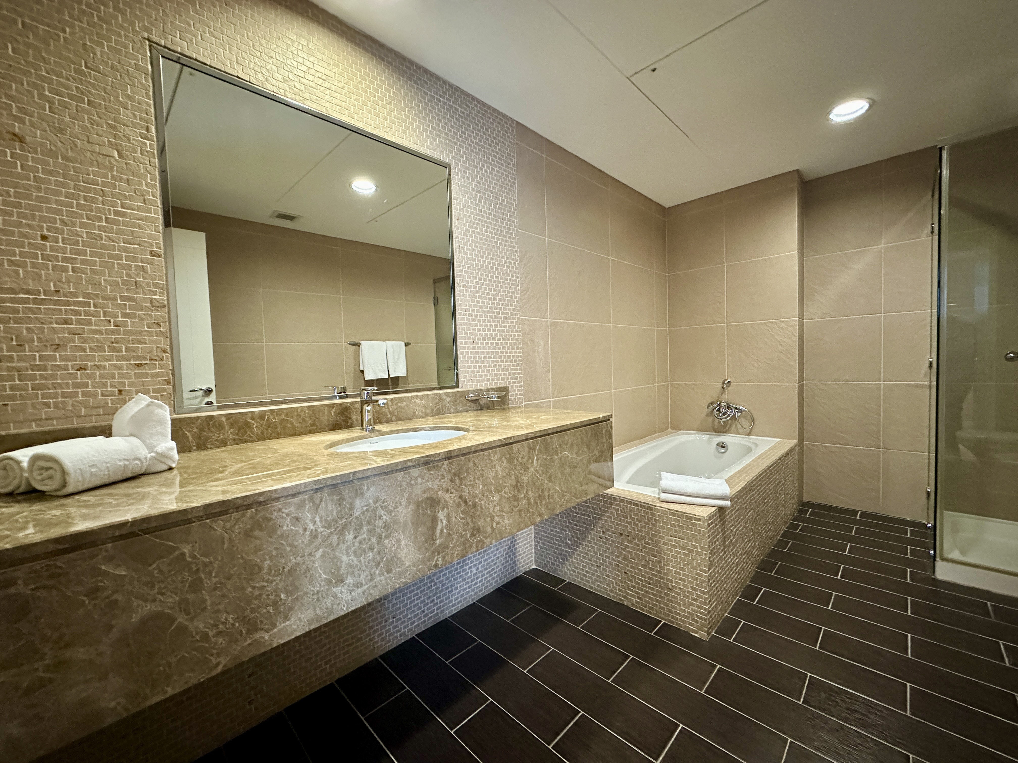 property 2270 image 7