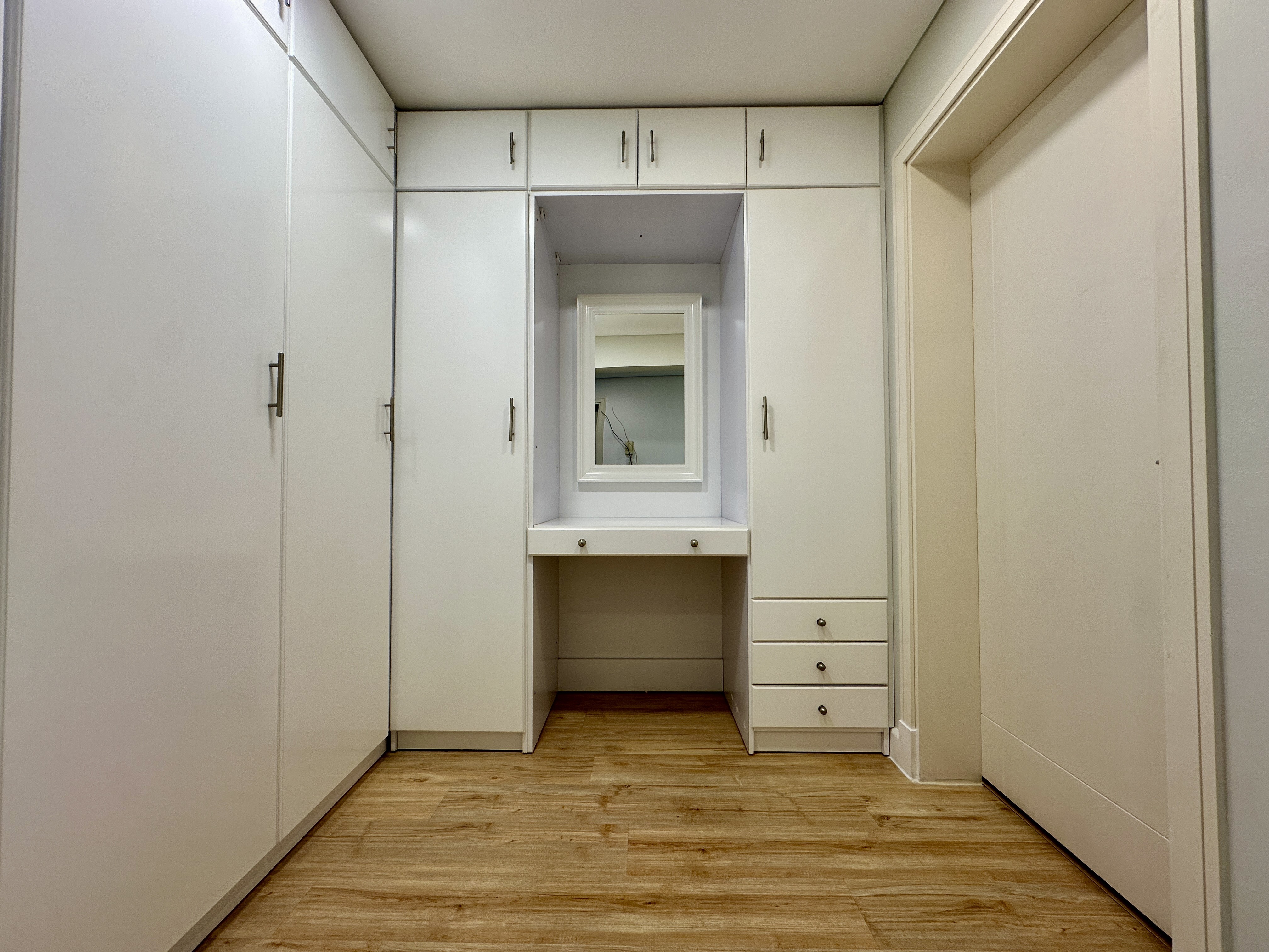property 2274 image 6