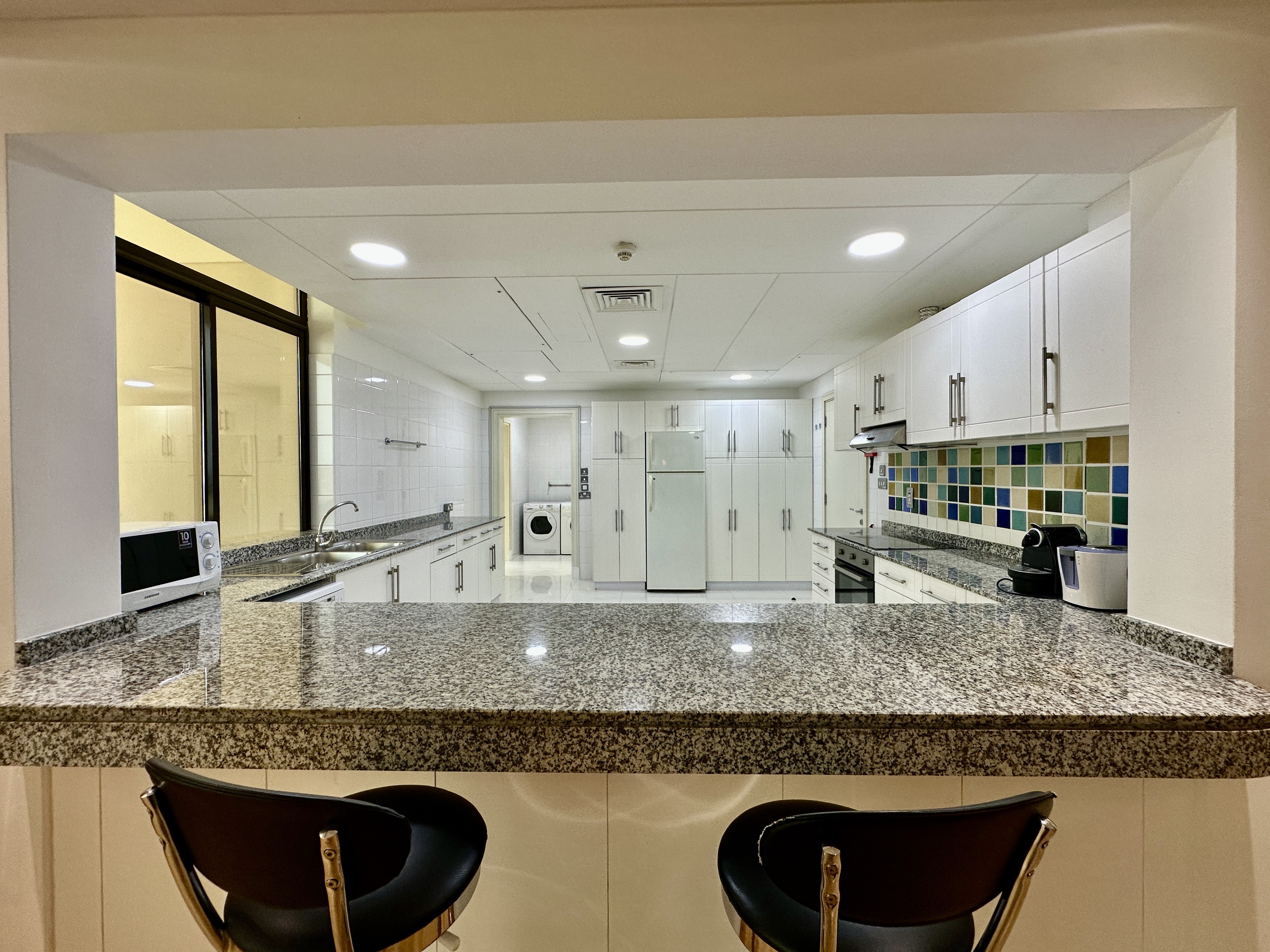 property 2284 image 4