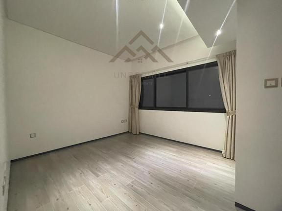 property 2296 image 9