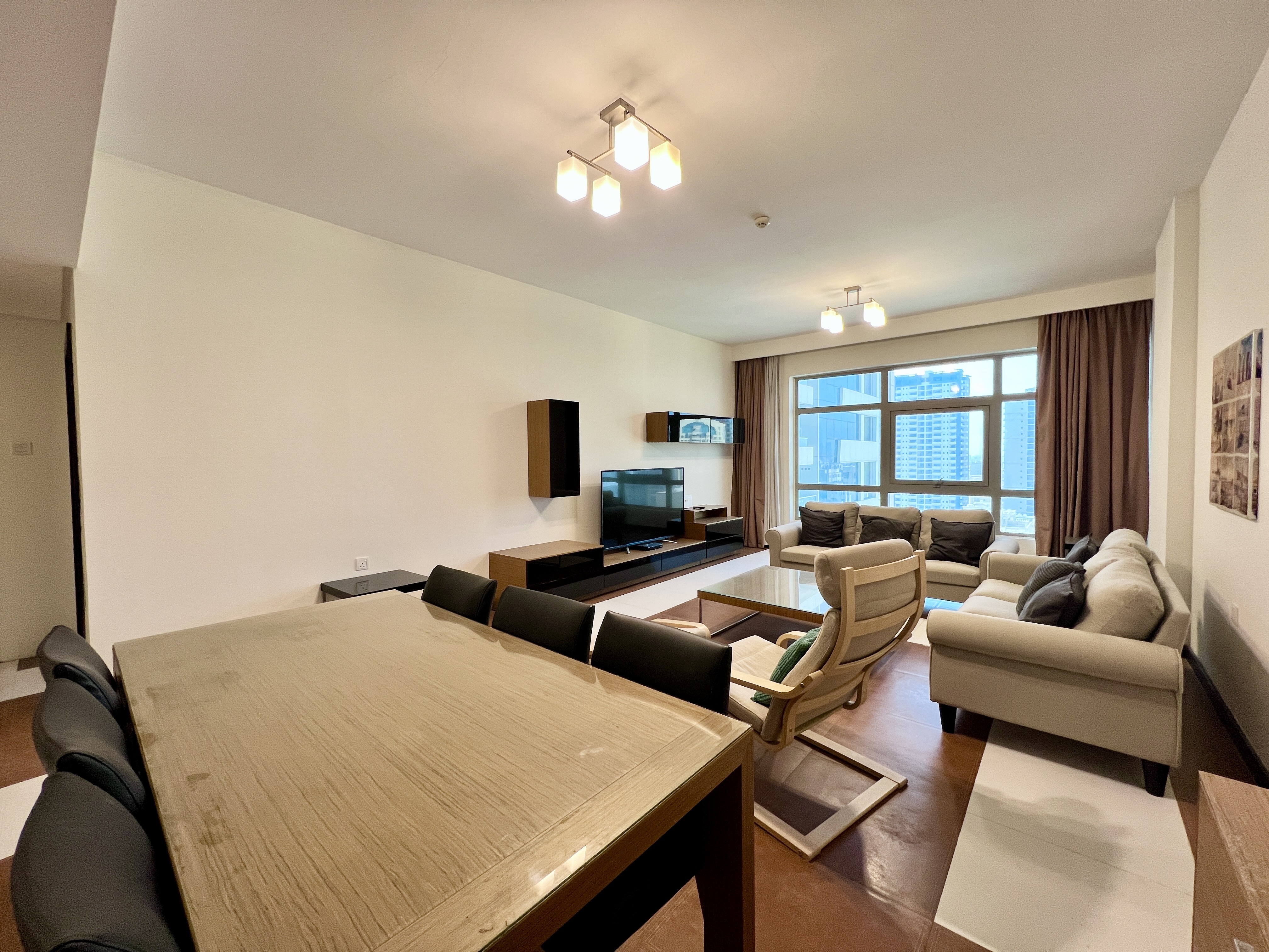 property 2299 image 0