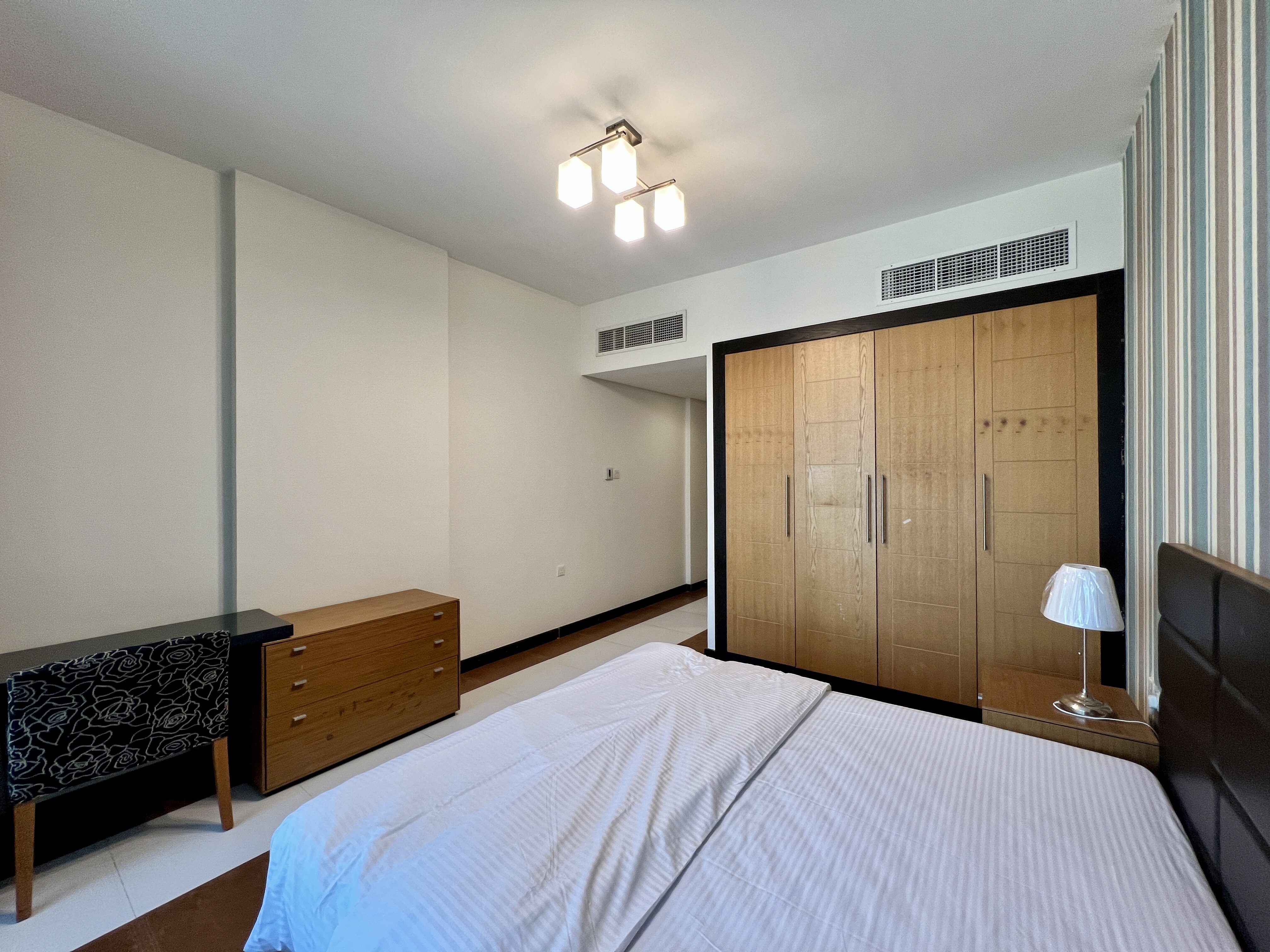 property 2299 image 6