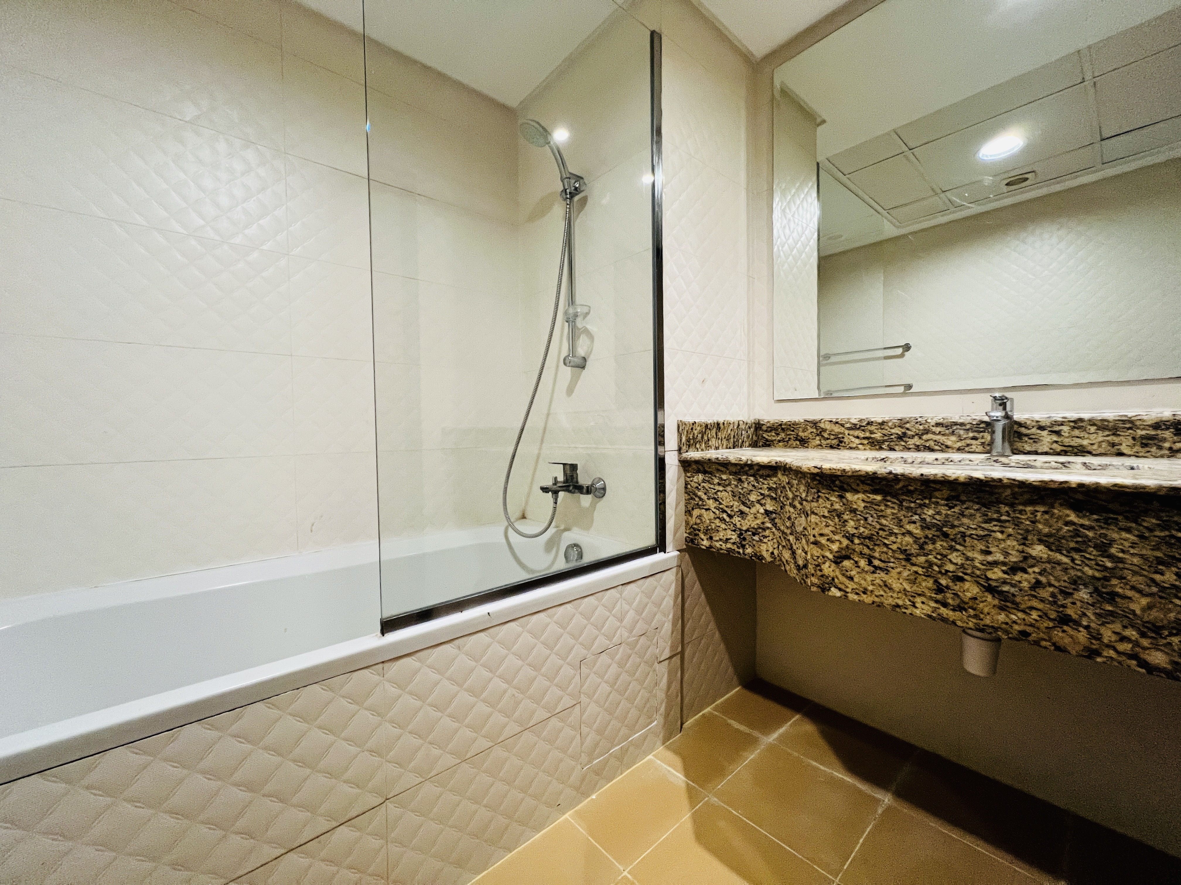 property 2299 image 7