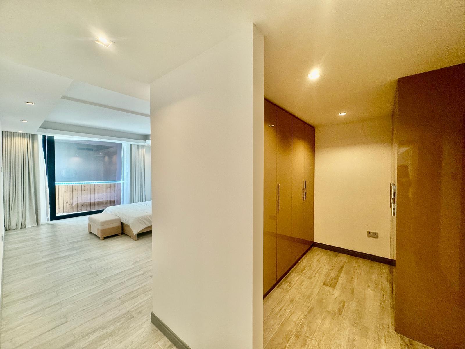 property 2323 image 15