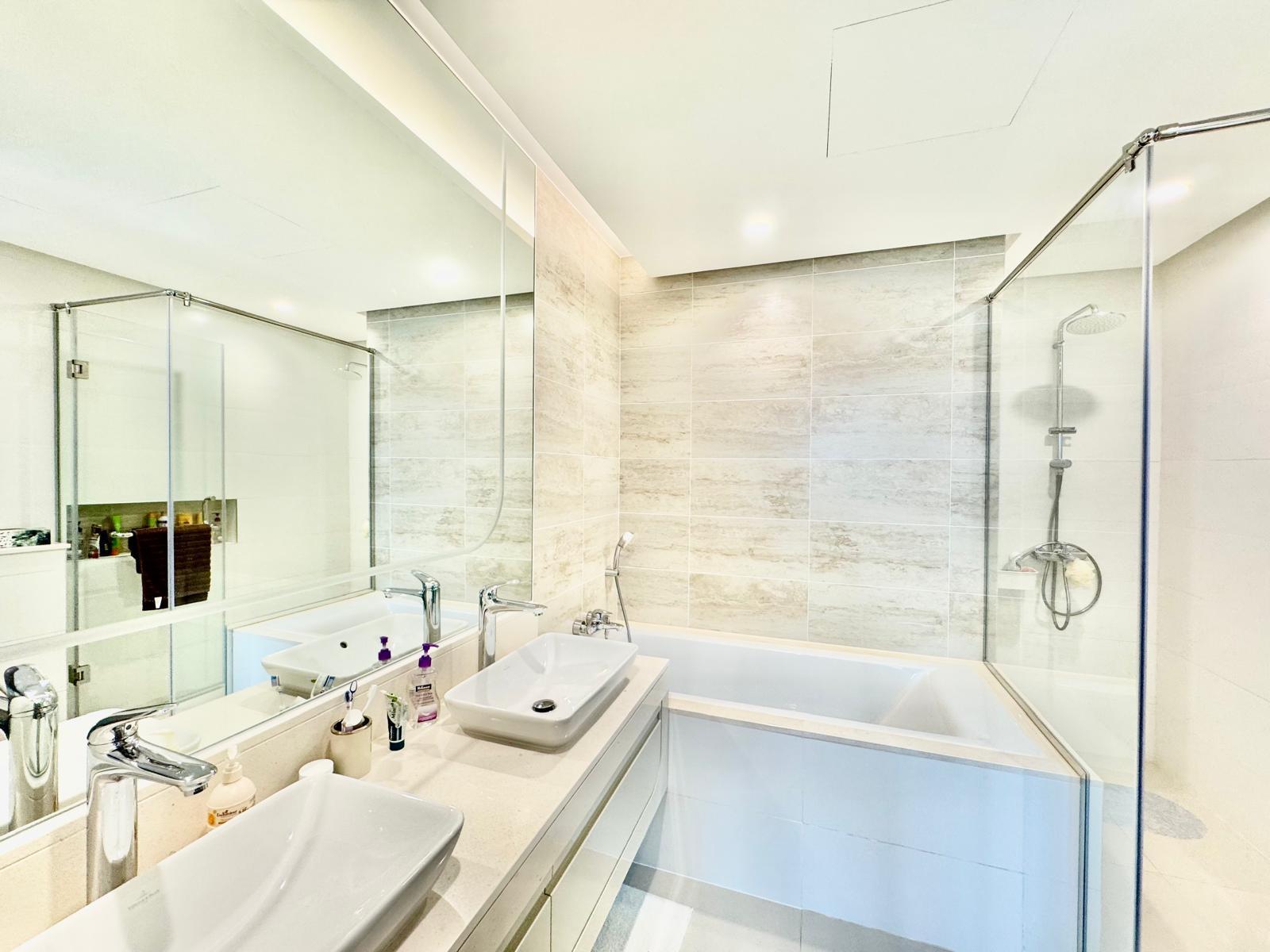 property 2337 image 16