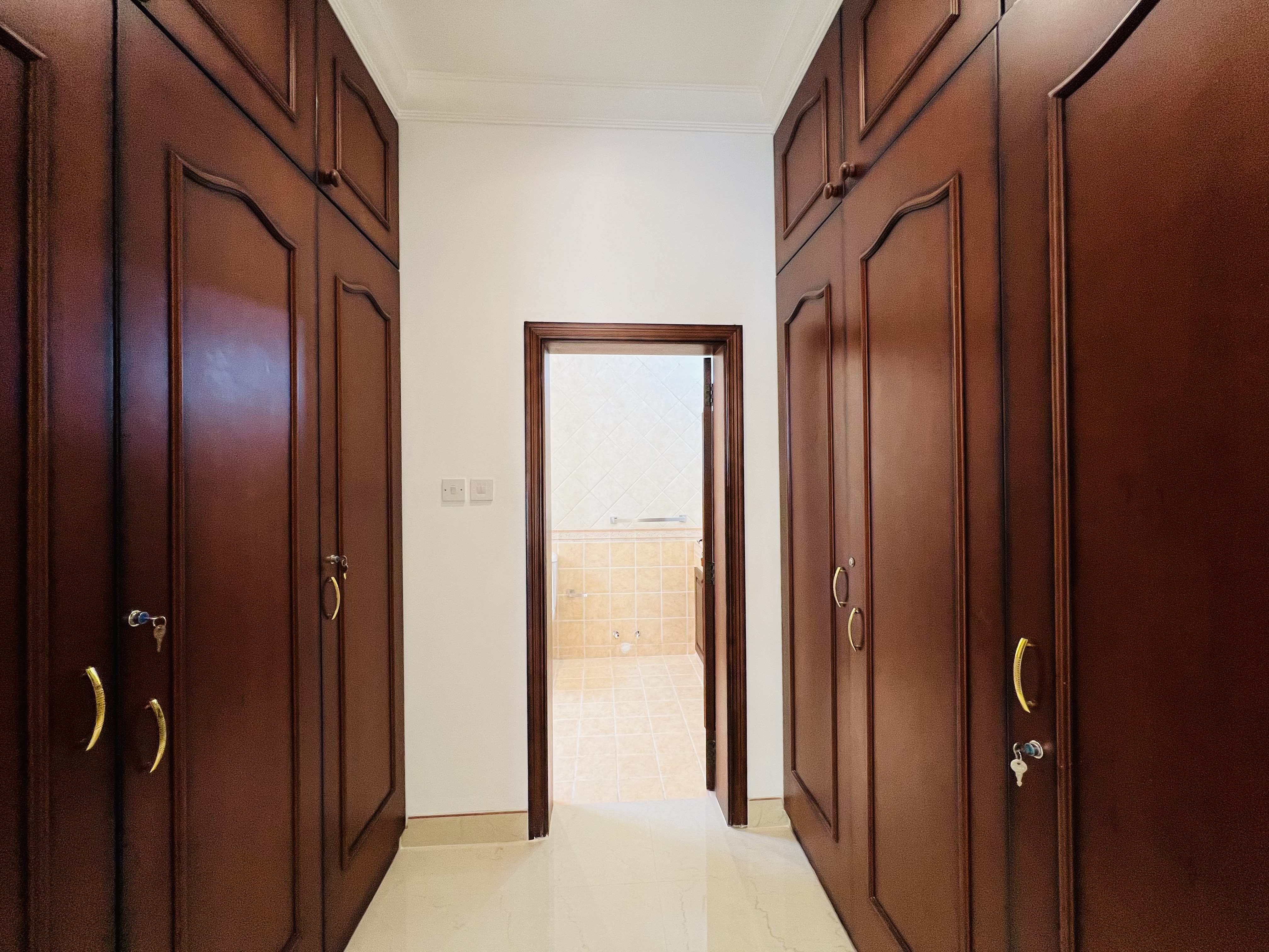 property 2339 image 10