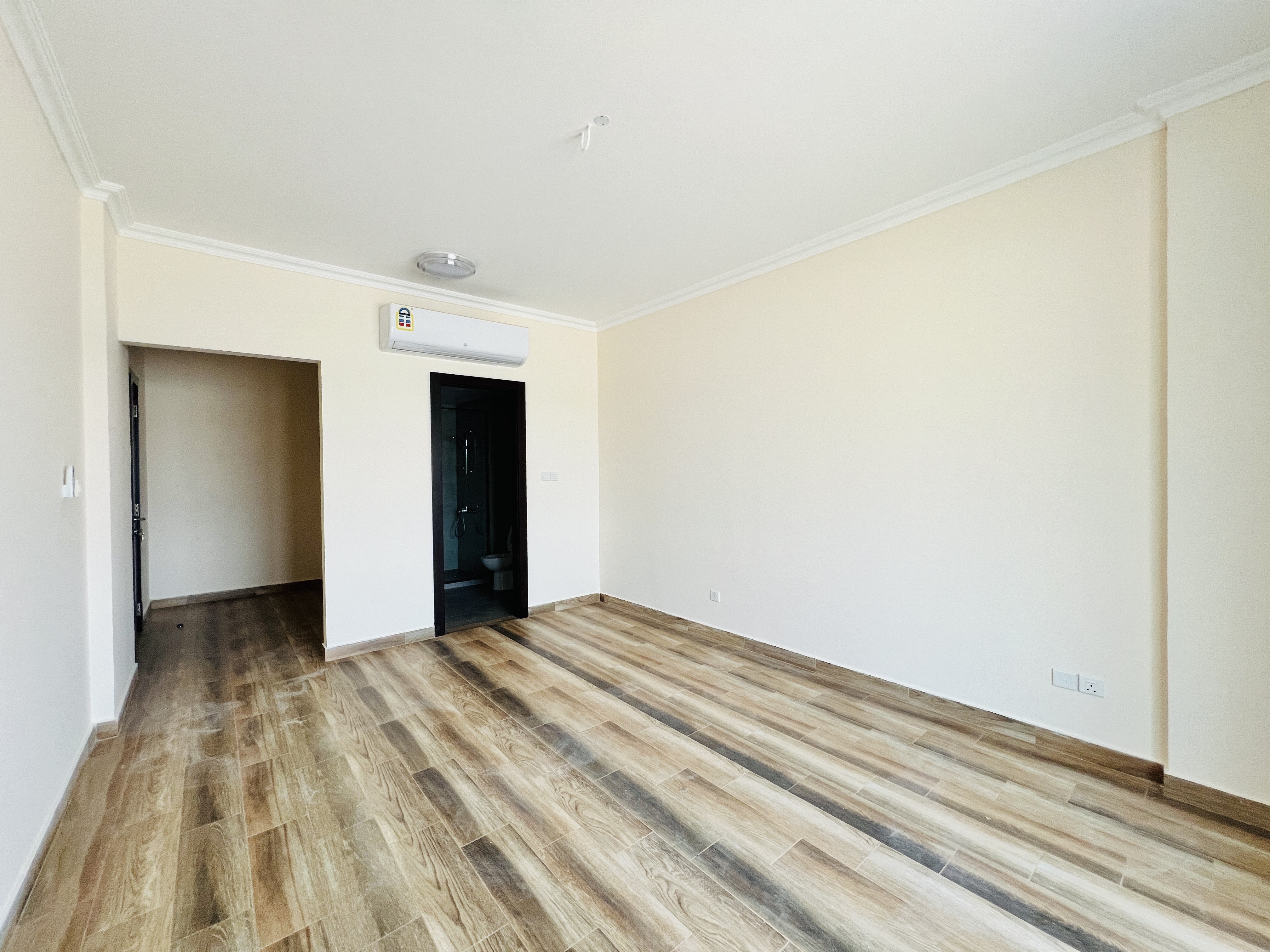 property 2343 image 6