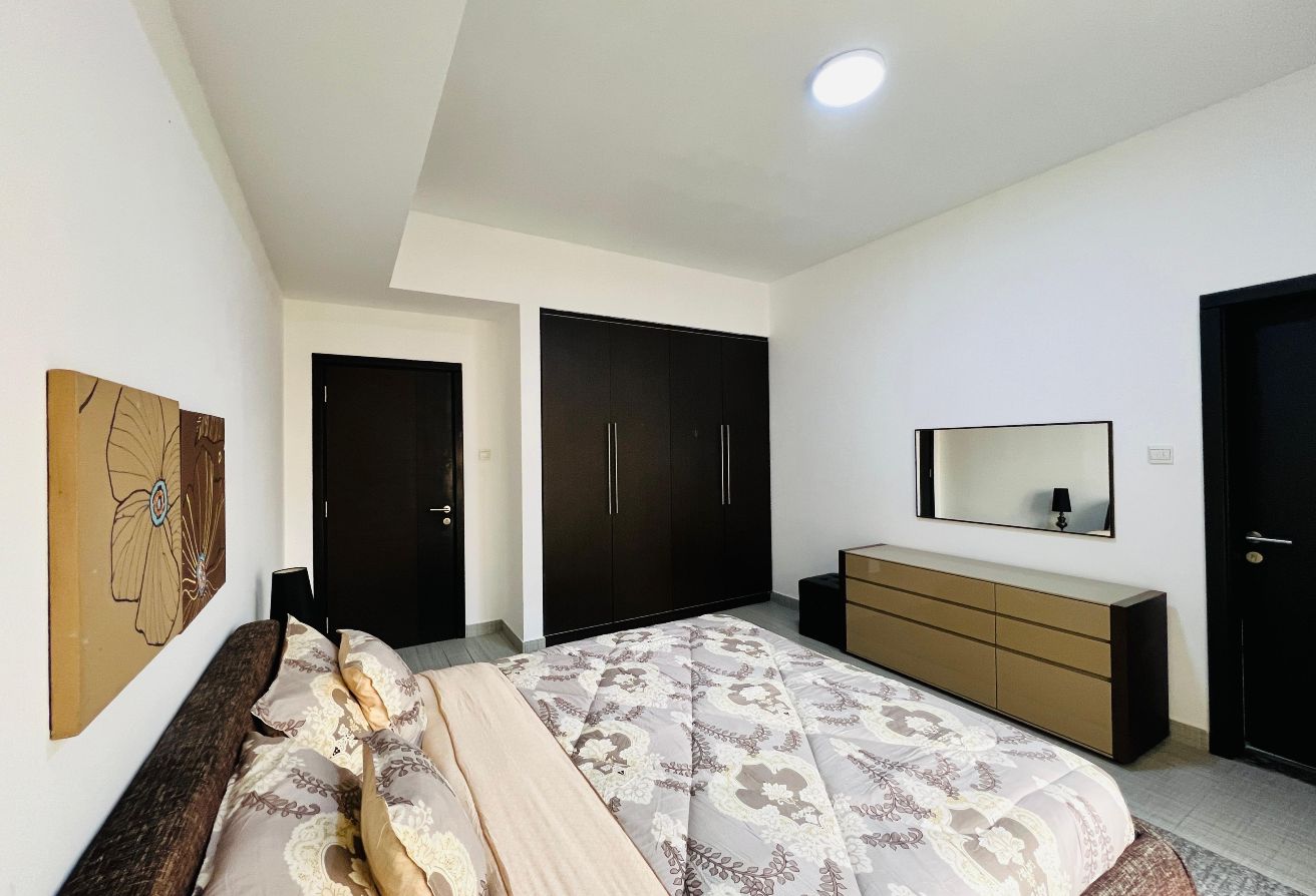 property 2346 image 4