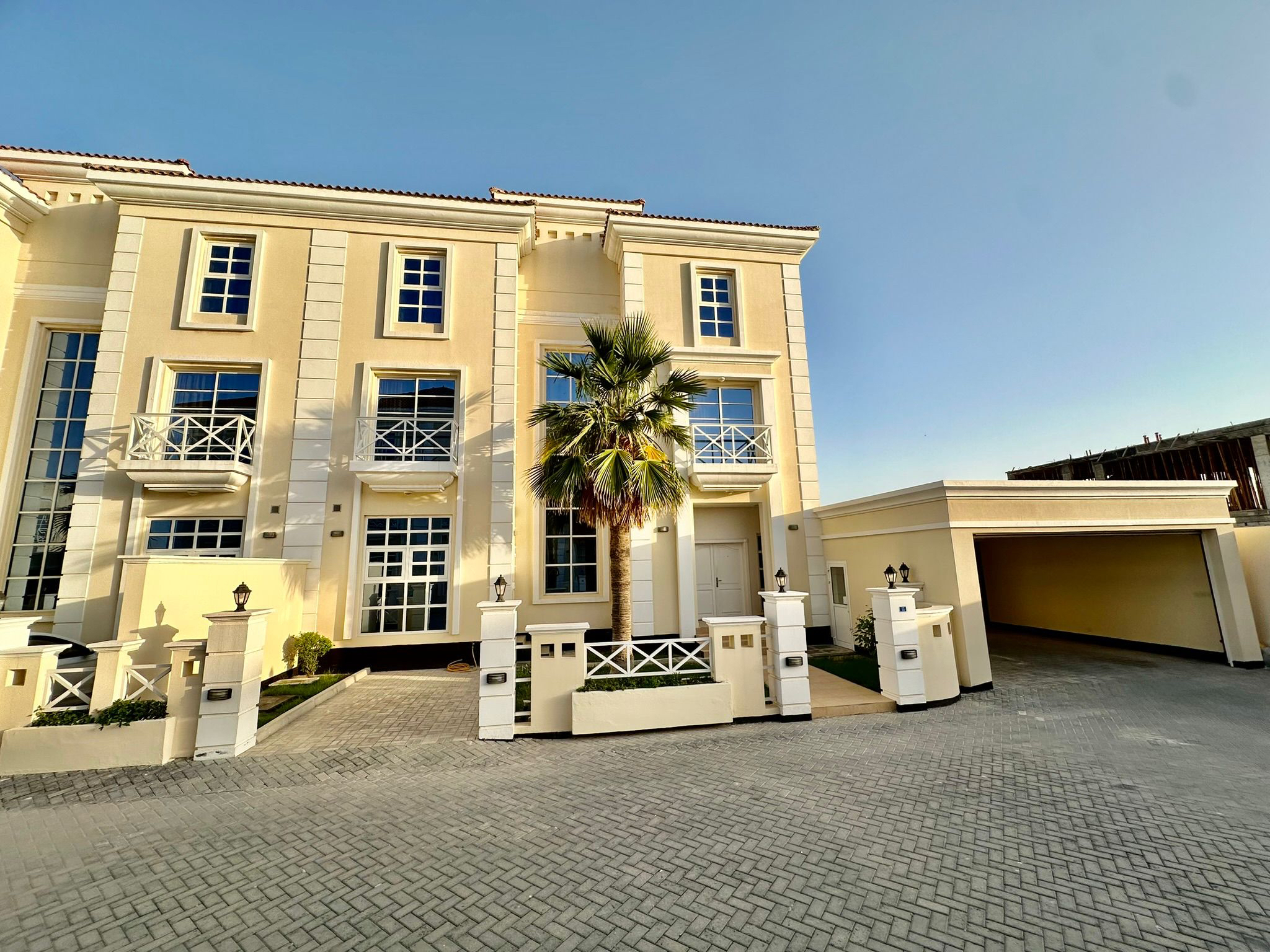 property 2350 image 2