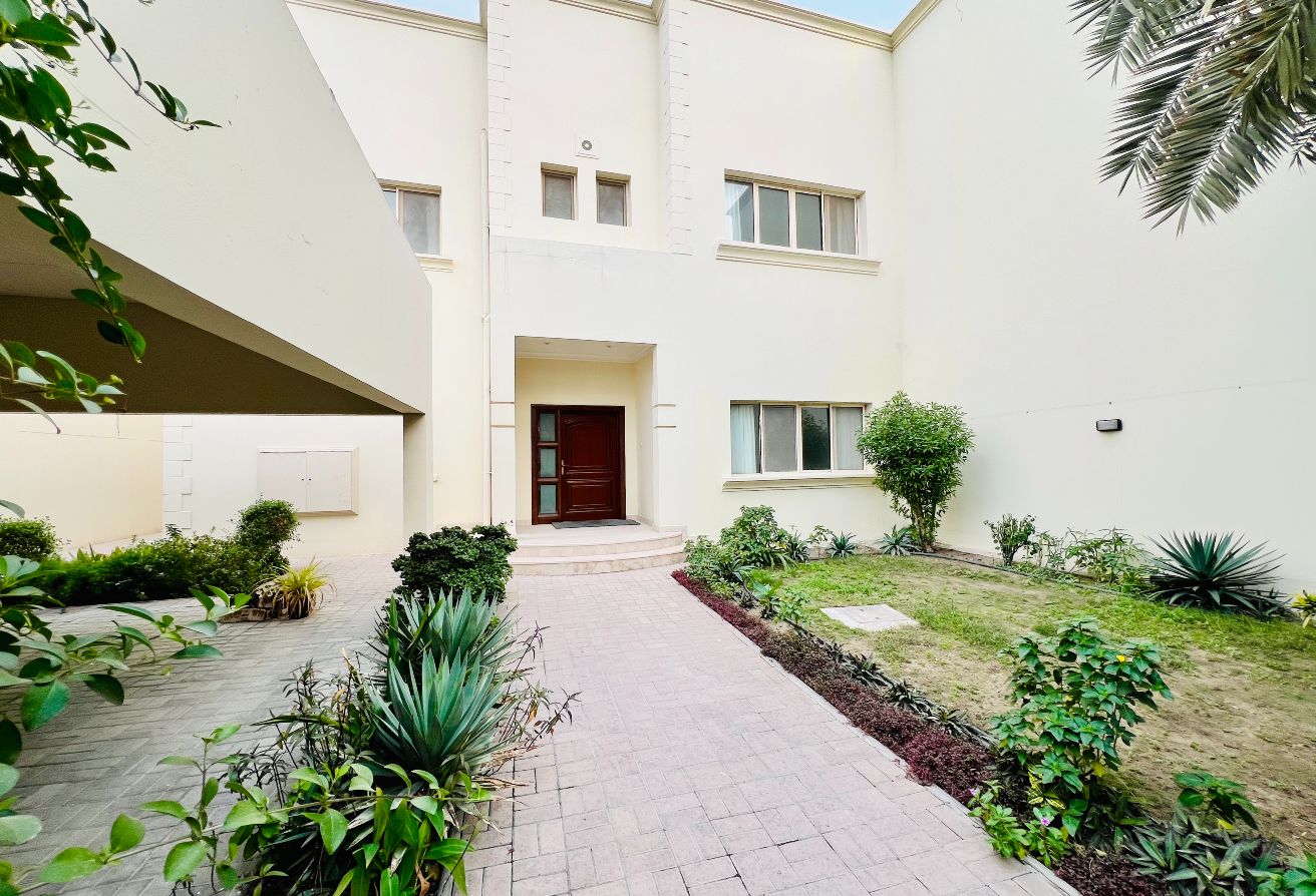 property 2352 image 0