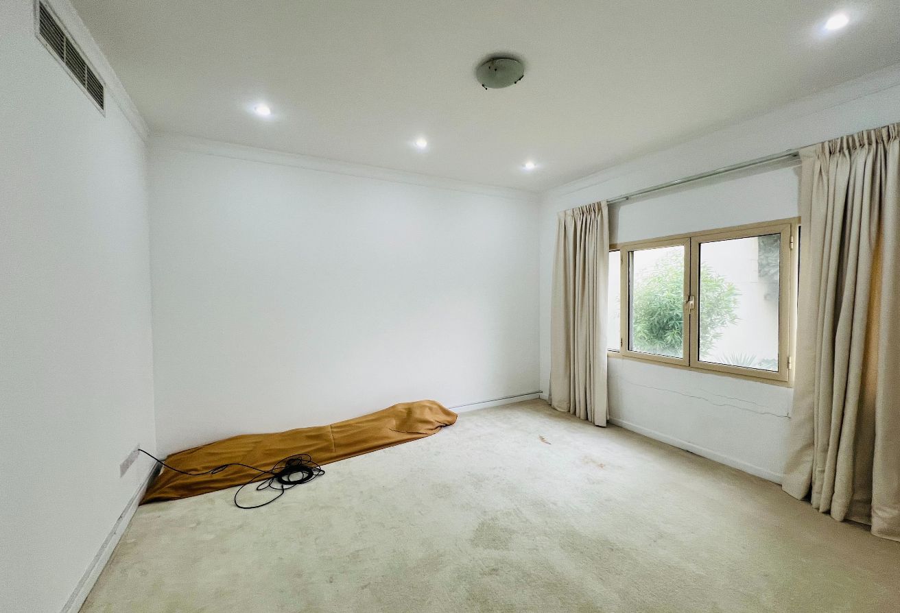 property 2352 image 9