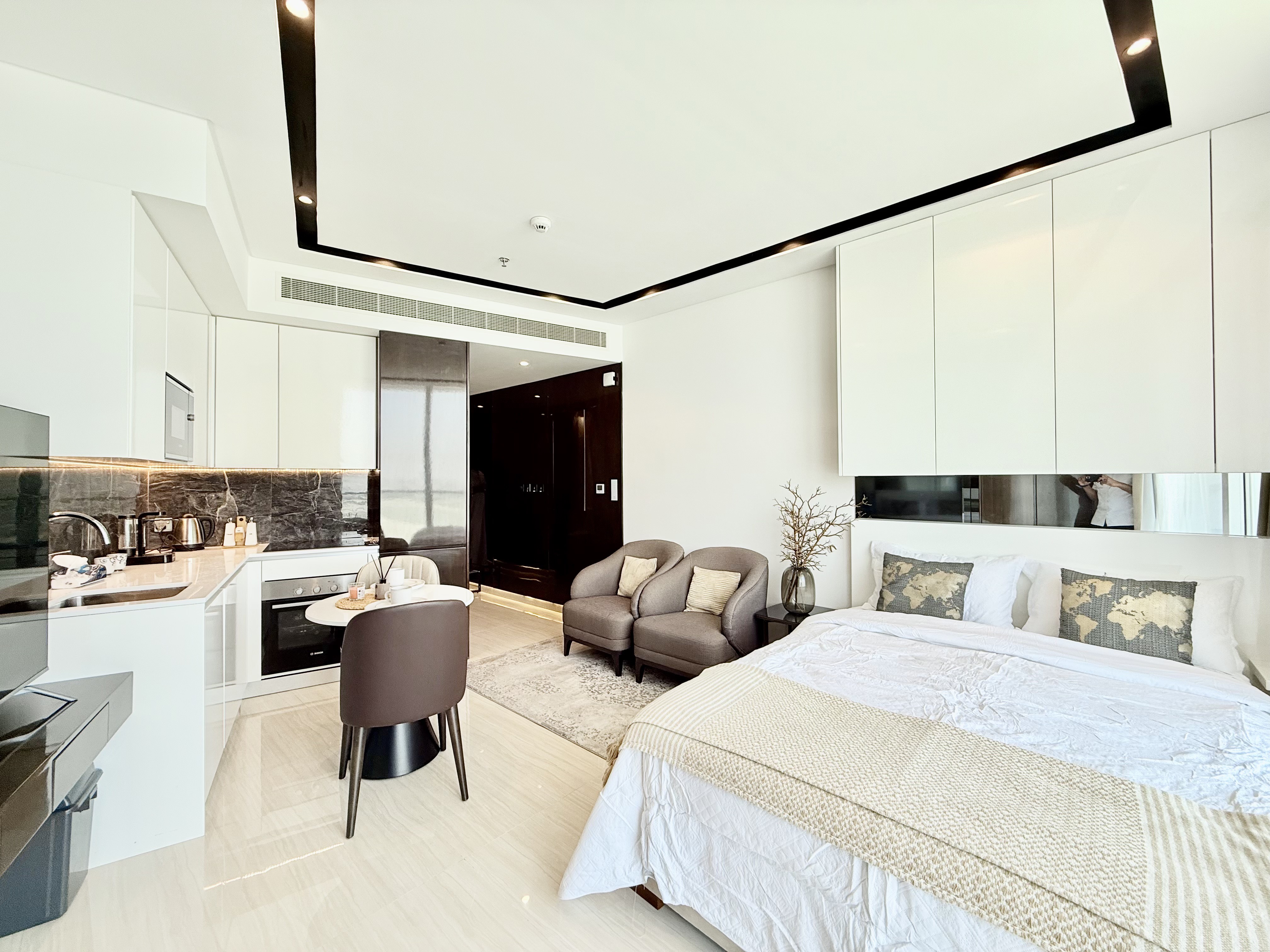 property 2356 image 2