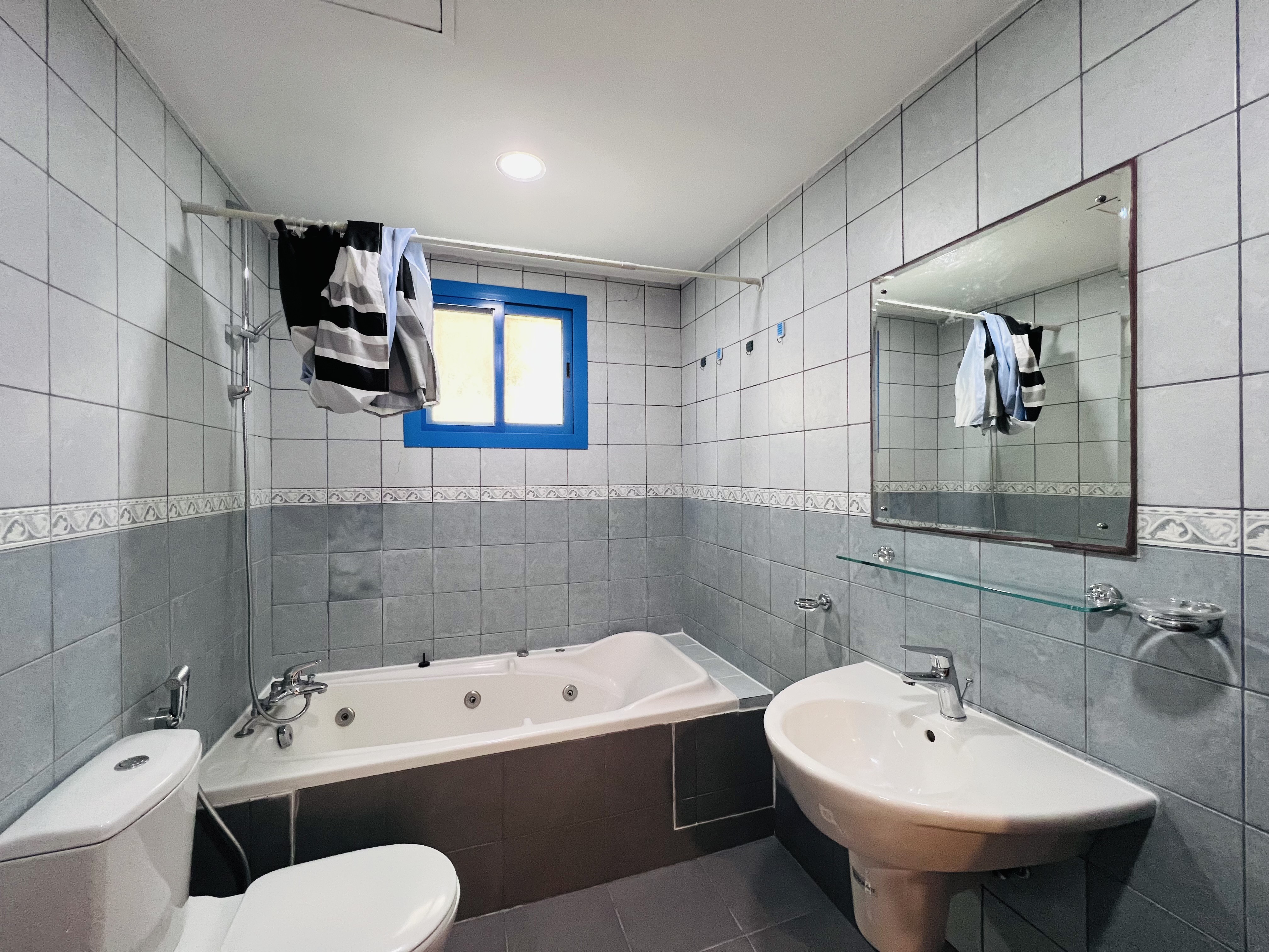 property 2357 image 6