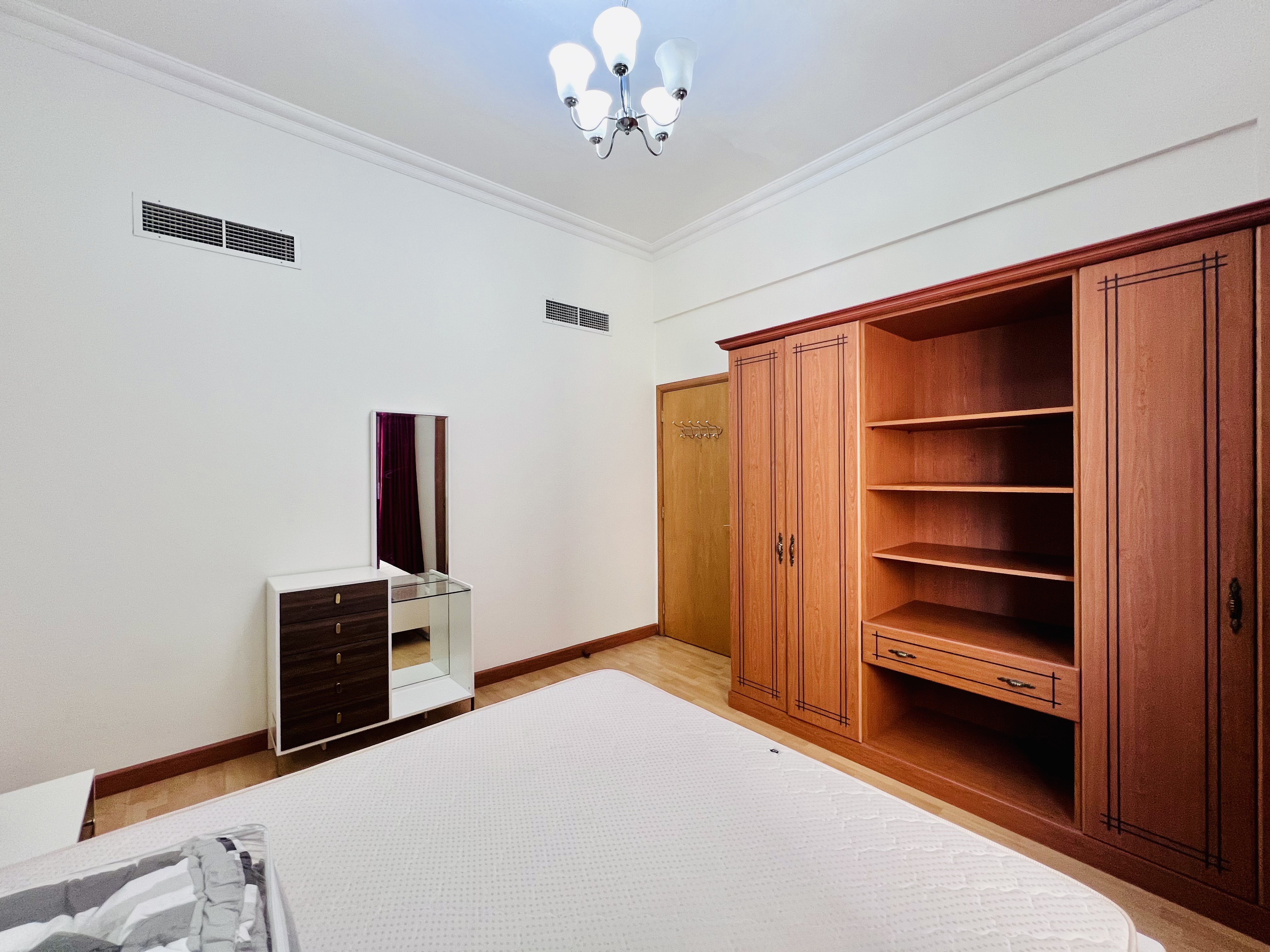 property 2357 image 9