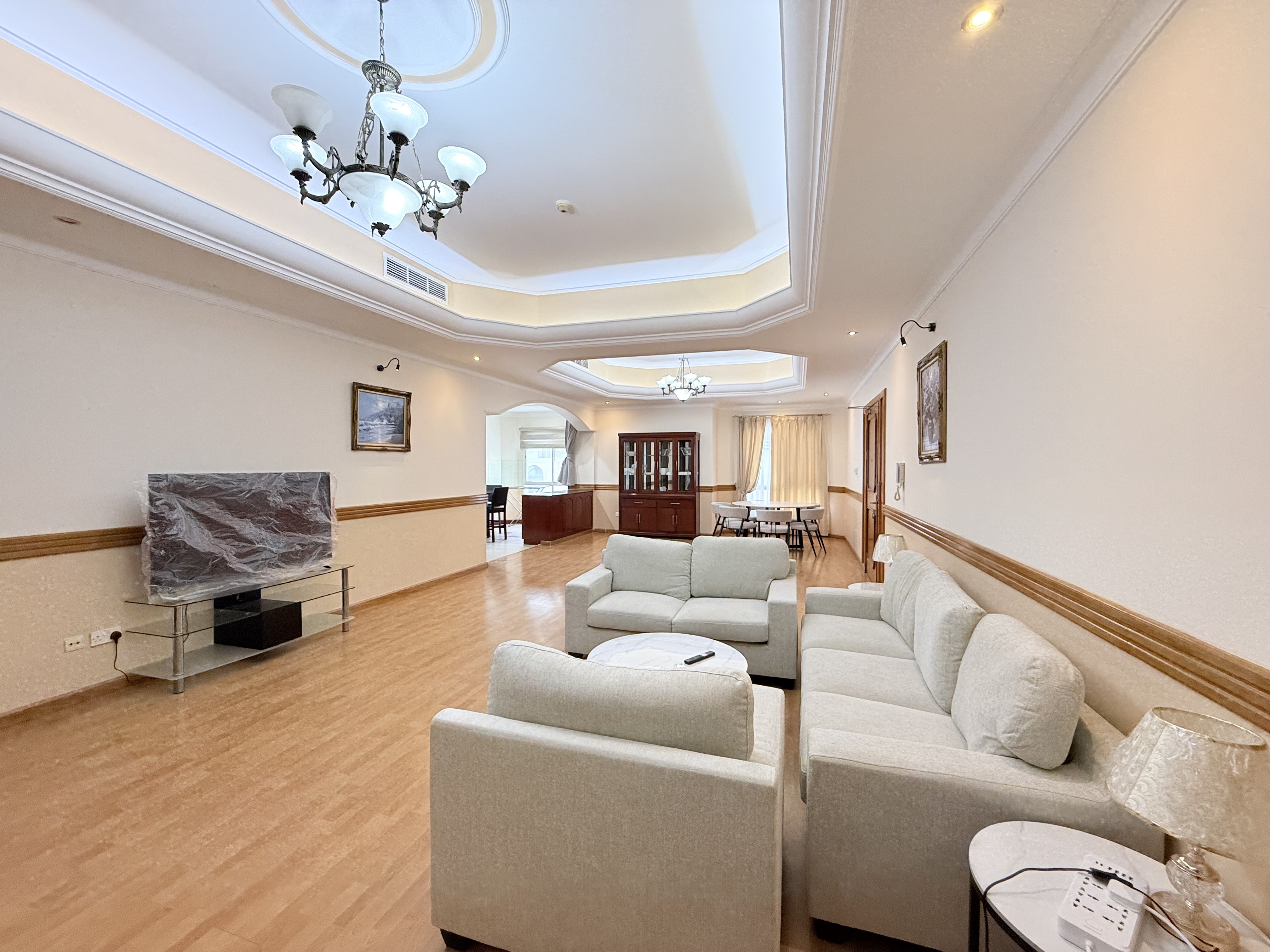 property 2359 image 1