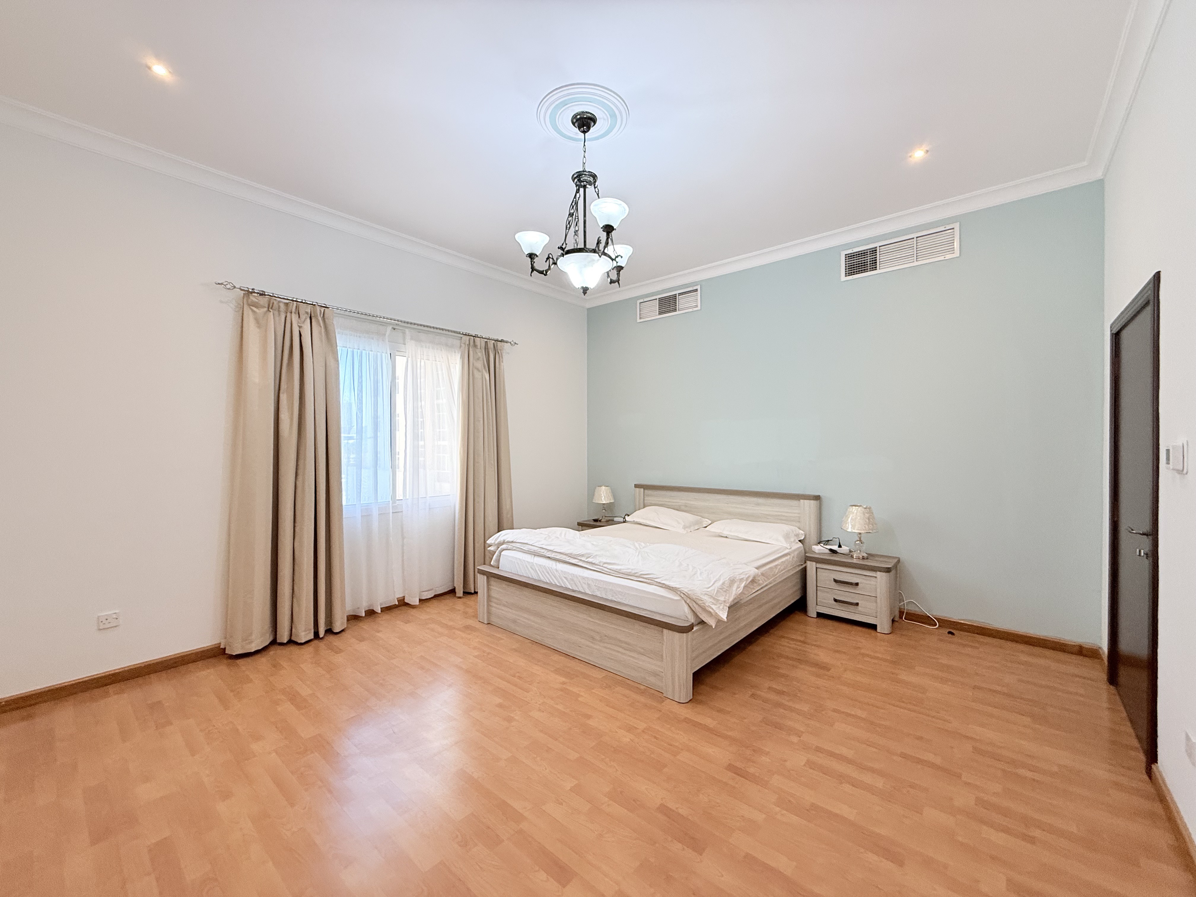 property 2359 image 4