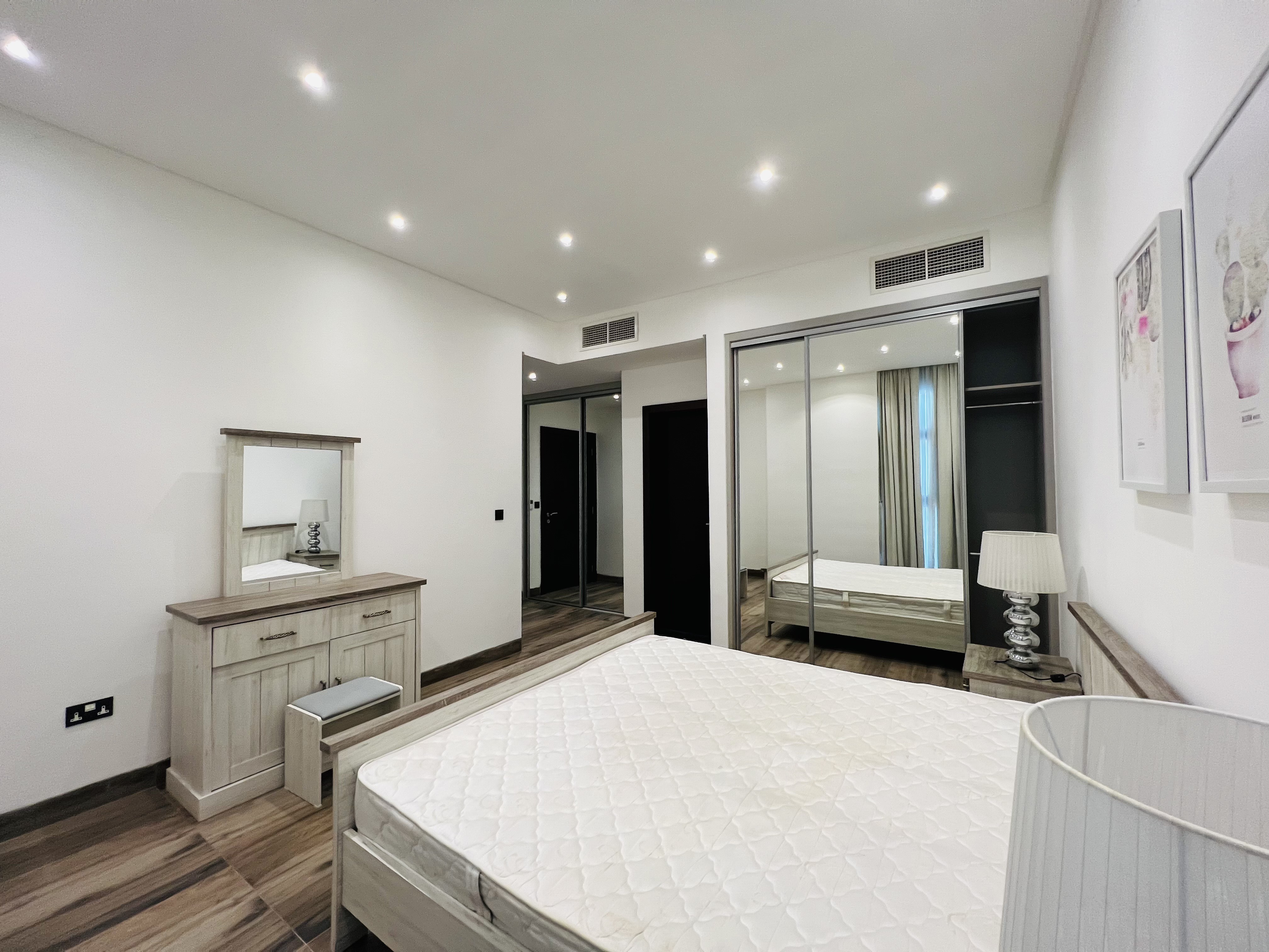 property 2370 image 6